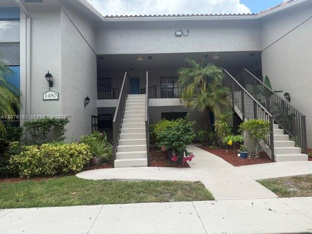4211 San Marino # 106 — Photo 2