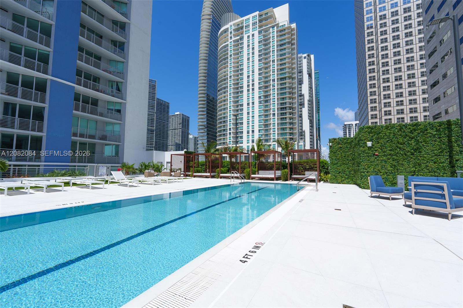 325 S Biscayne Blvd # 415 — Photo 3