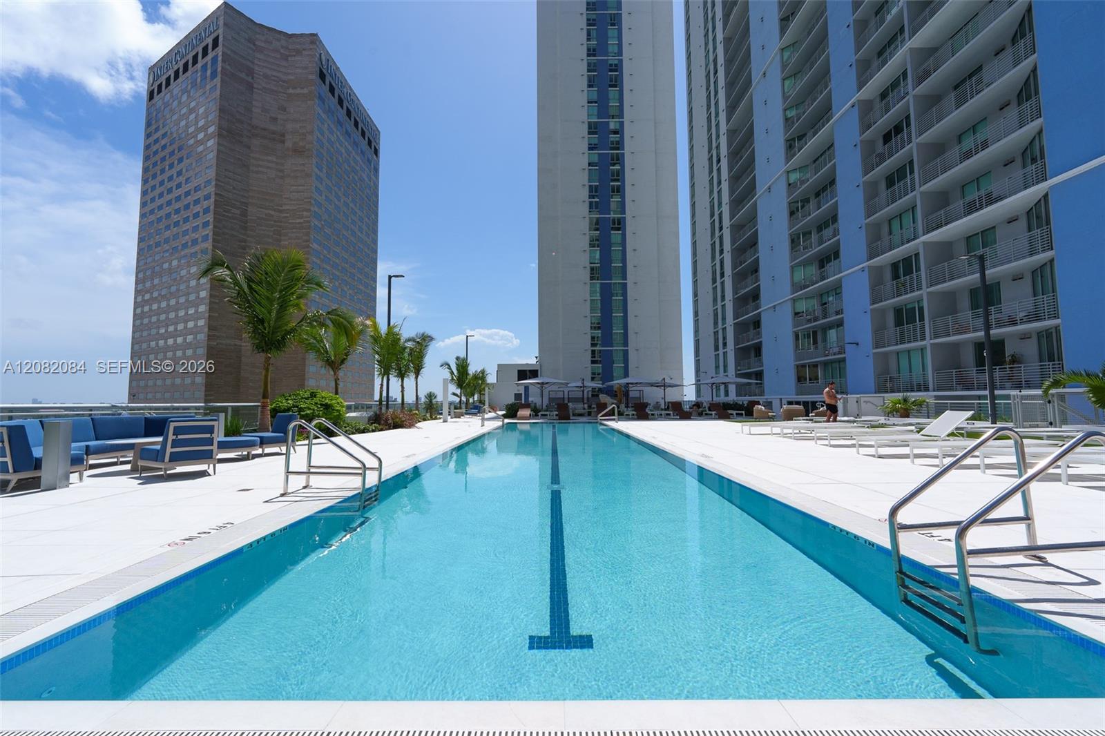 325 S Biscayne Blvd # 415 — Photo 5