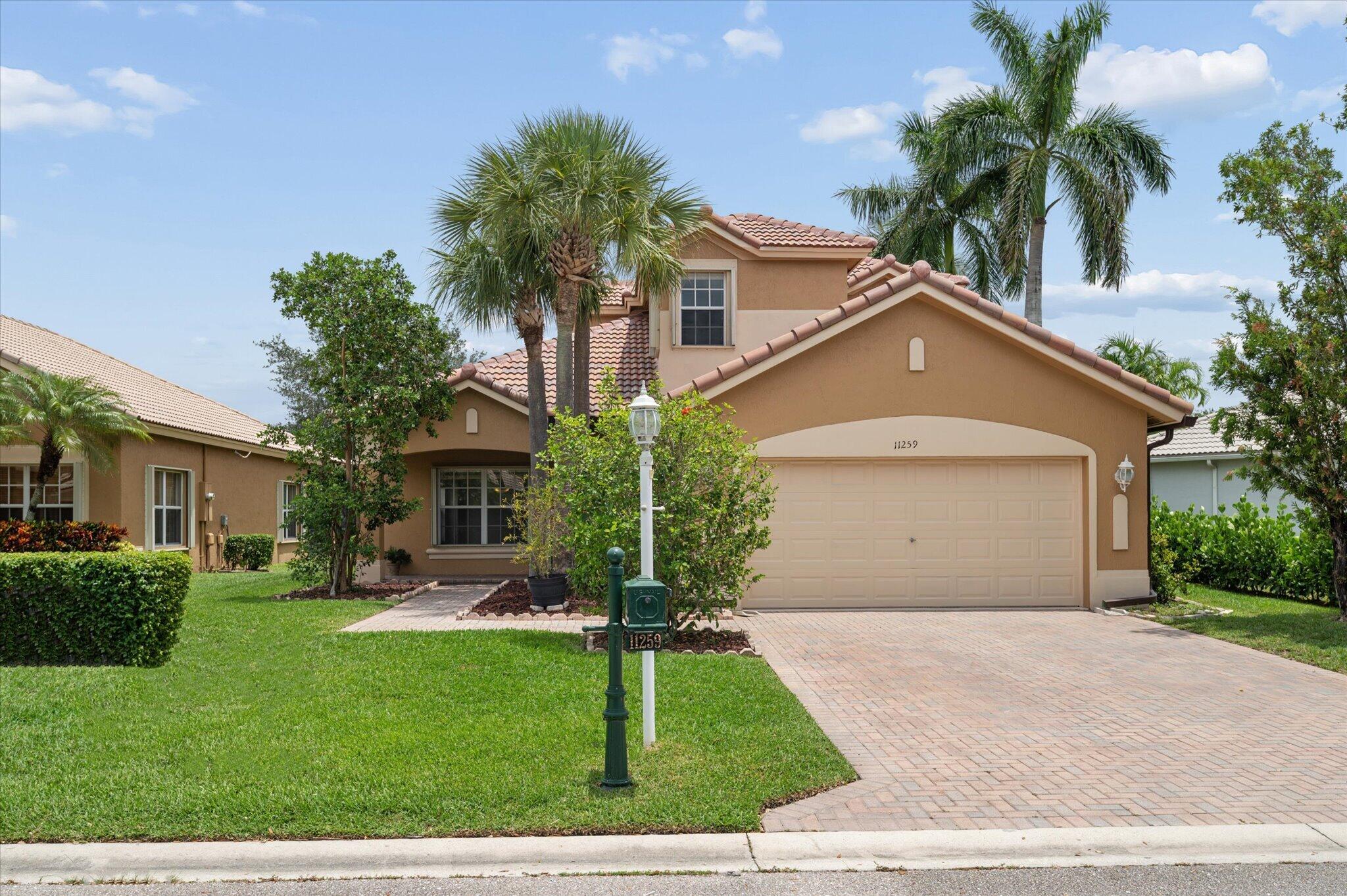 11259 NW 65th Manor — Photo 3