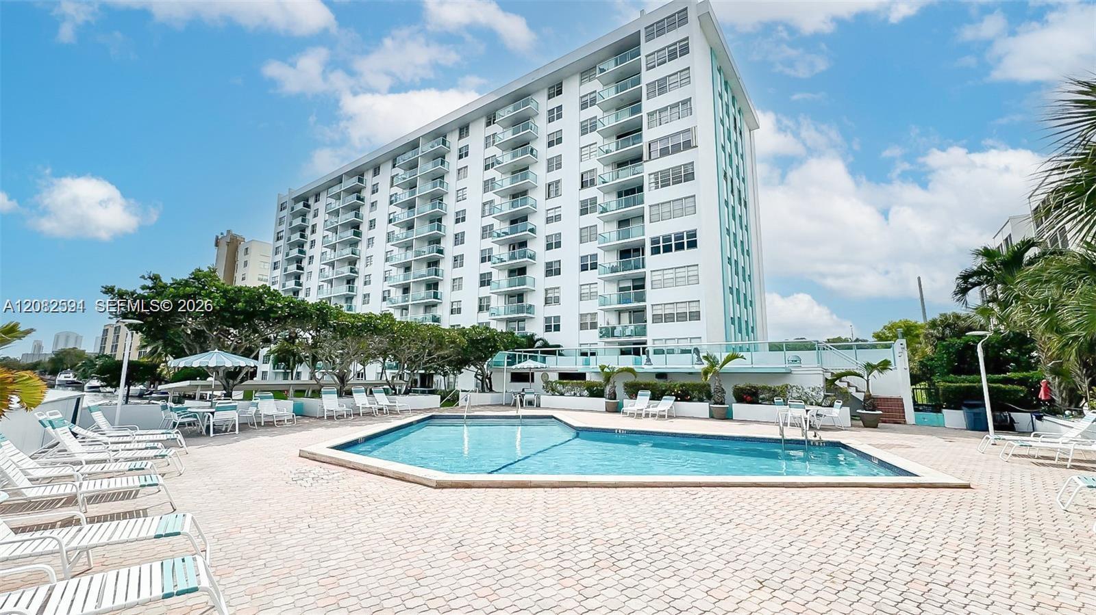 2841 NE 163rd St # 402, North Miami Beach FL 33160