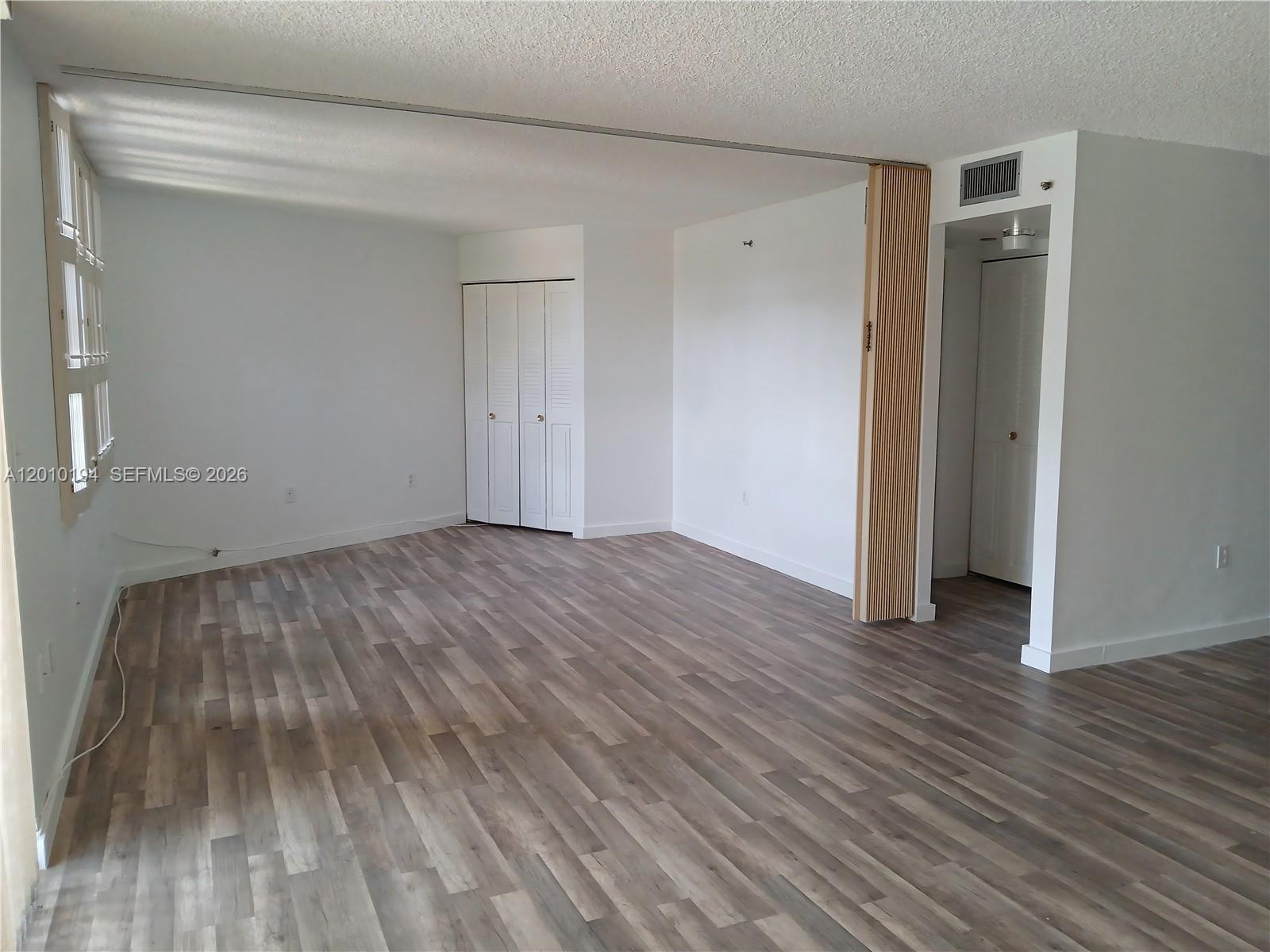 1300 Saint Charles Pl # 222 — Photo 3
