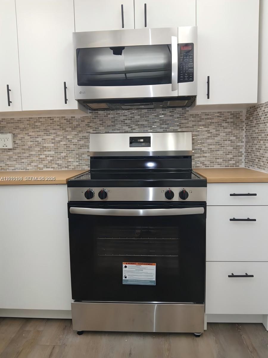 1300 Saint Charles Pl # 222 — Photo 4
