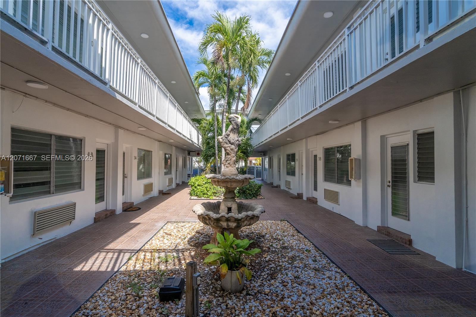 7640 Carlyle Ave # 7A View 1