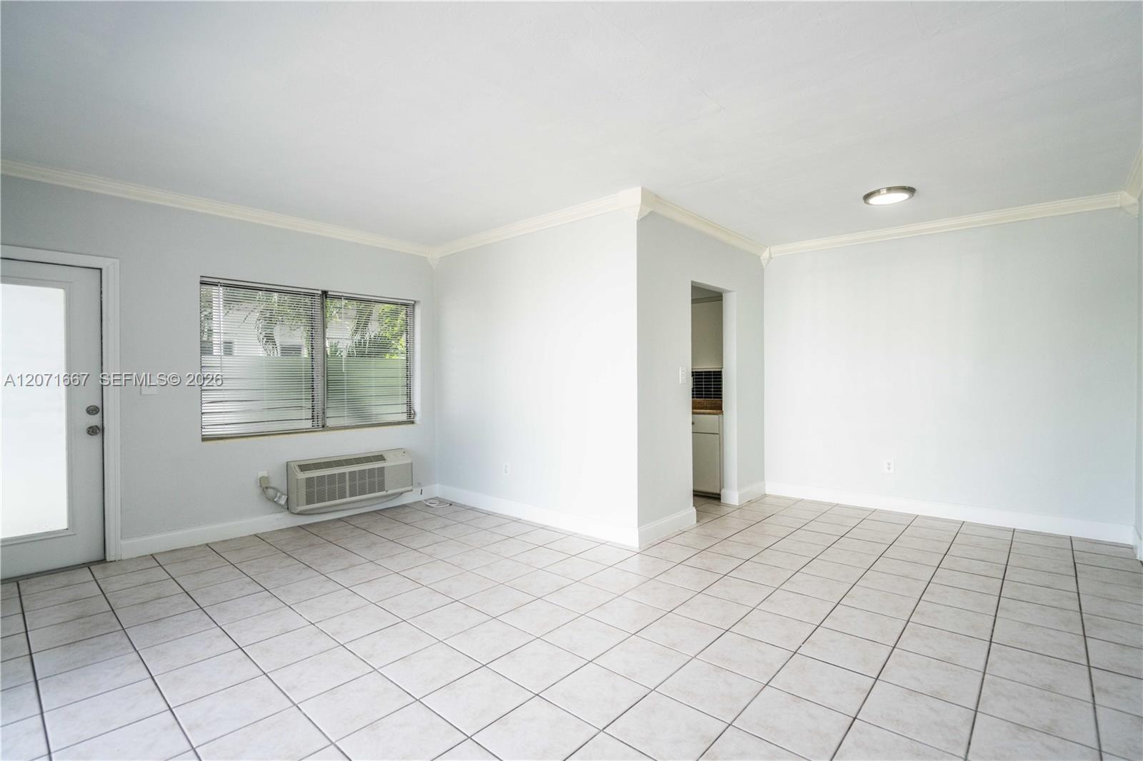 7640 Carlyle Ave # 7A View 4