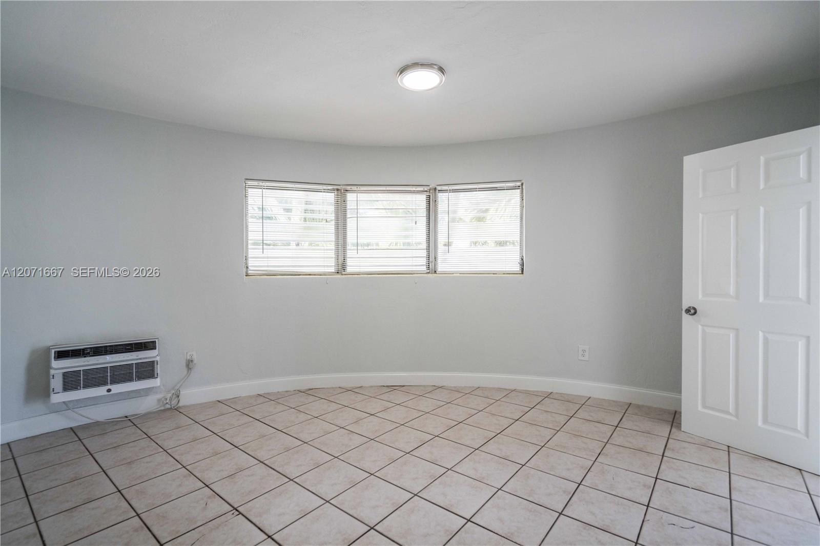 7640 Carlyle Ave # 7A View 8