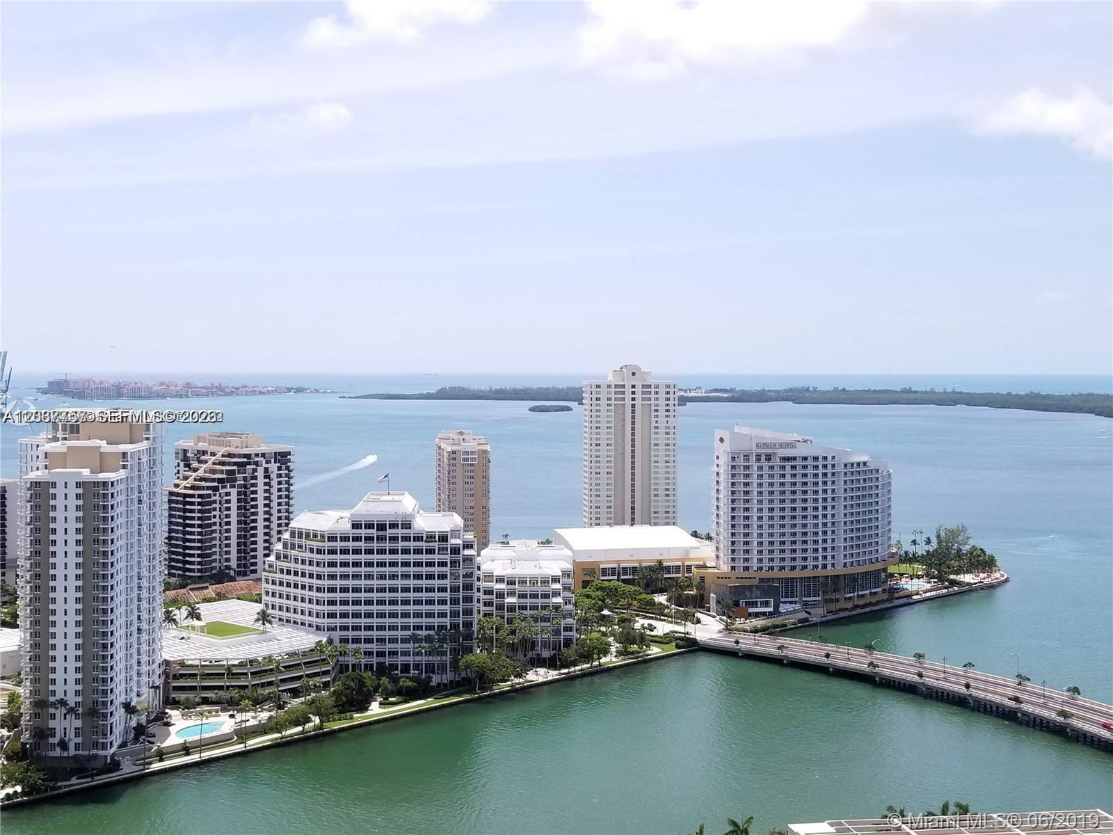 500 Brickell Ave # 2102, Miami FL 33131