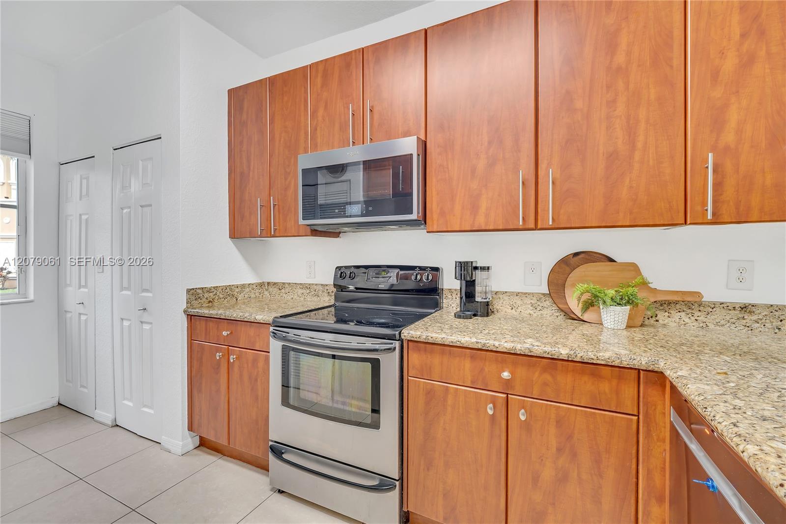 8999 SW 18th St # 1401 — Photo 4