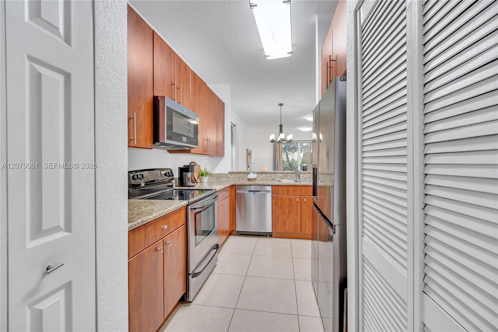 8999 SW 18th St # 1401 — Photo 5