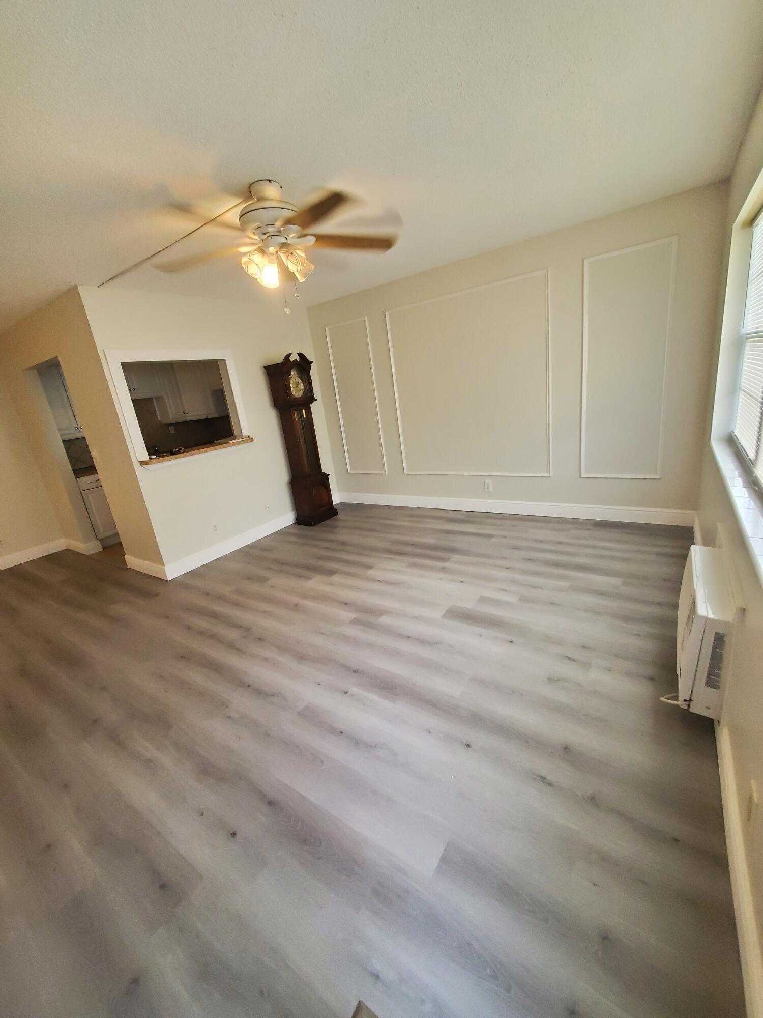 90 ANDOVER D — Photo 3