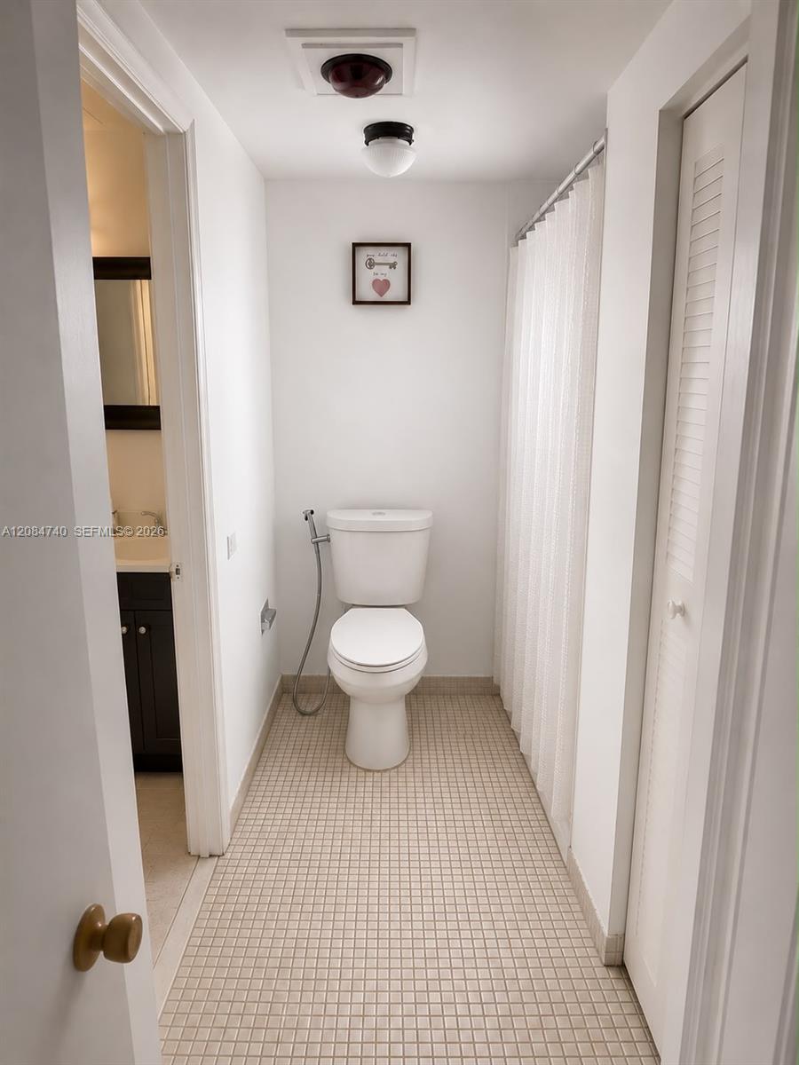 9440 Live Oak Pl # 106 — Photo 5
