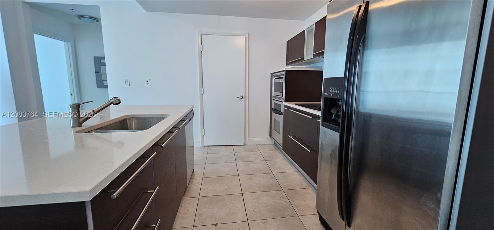 1900 N Bayshore Dr # 1617 — Photo 4