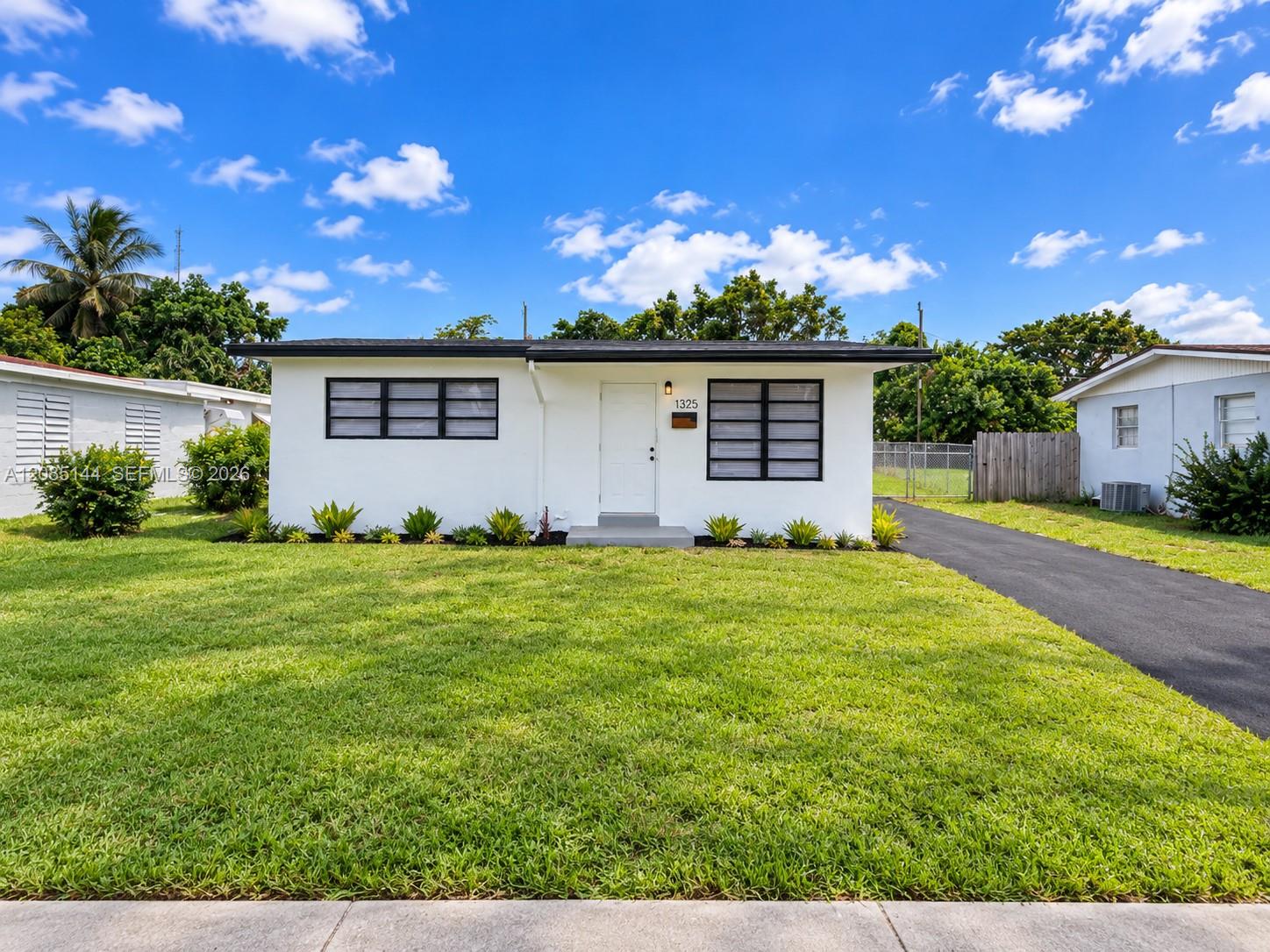 1326 8th St # 0, West Palm Beach FL 33401