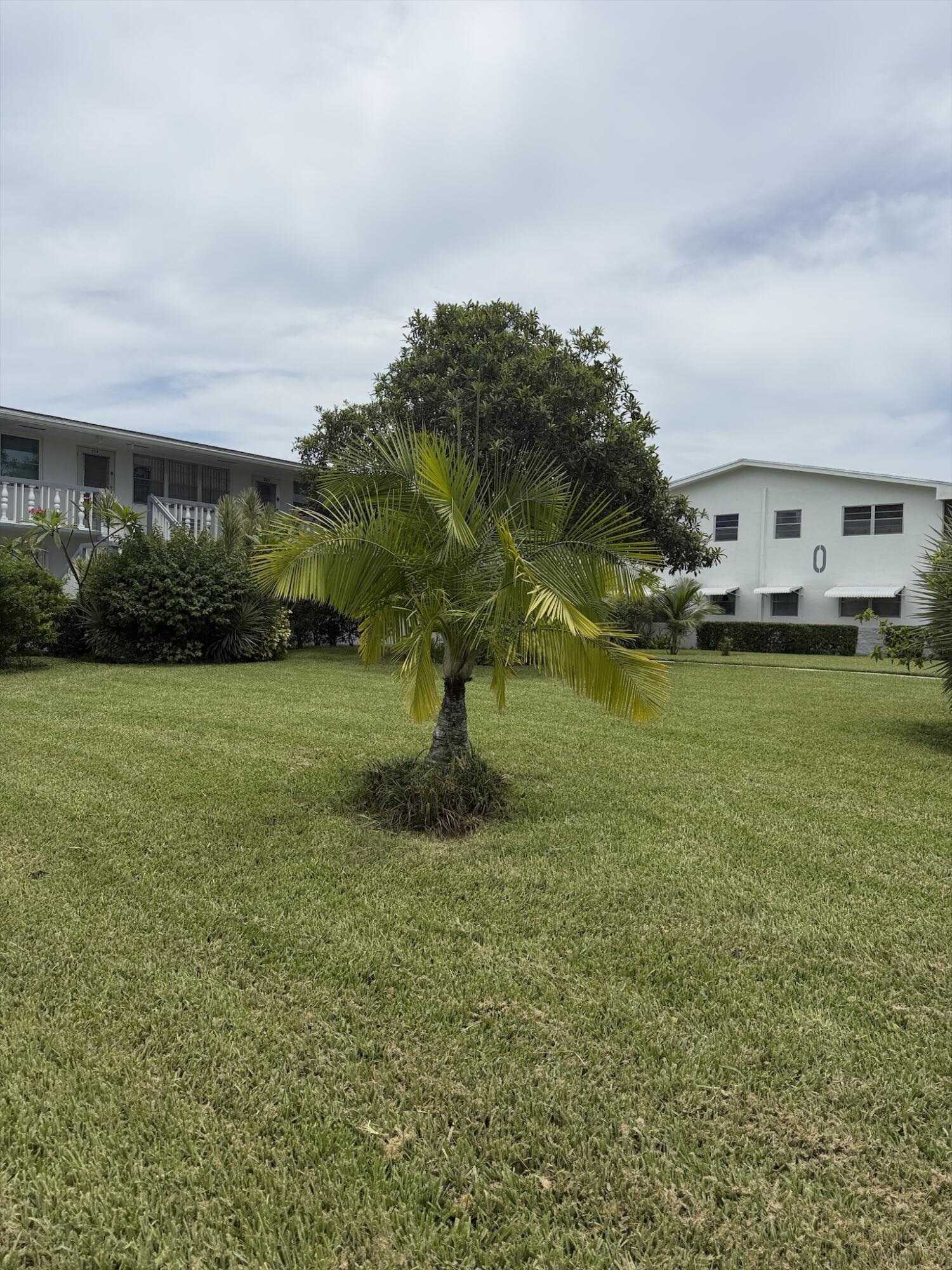 352 Sheffield O, West Palm Beach FL 33417