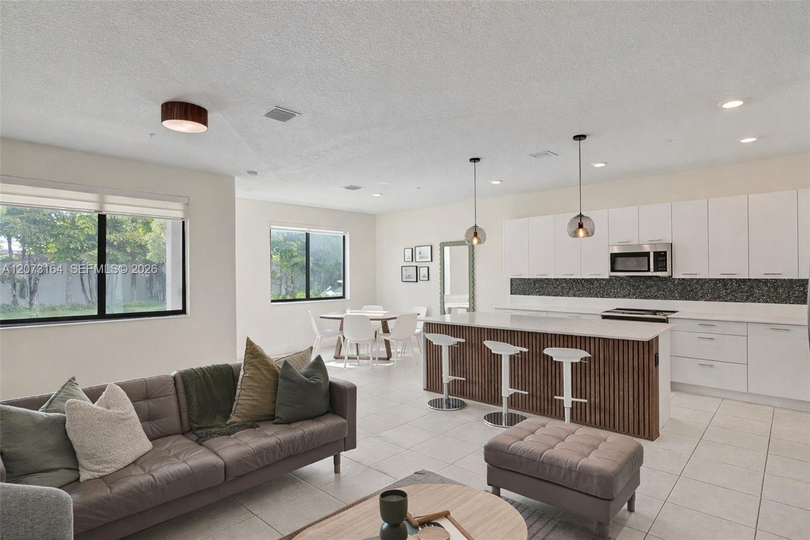 8001 NW 41st St # 109, Doral FL 33166