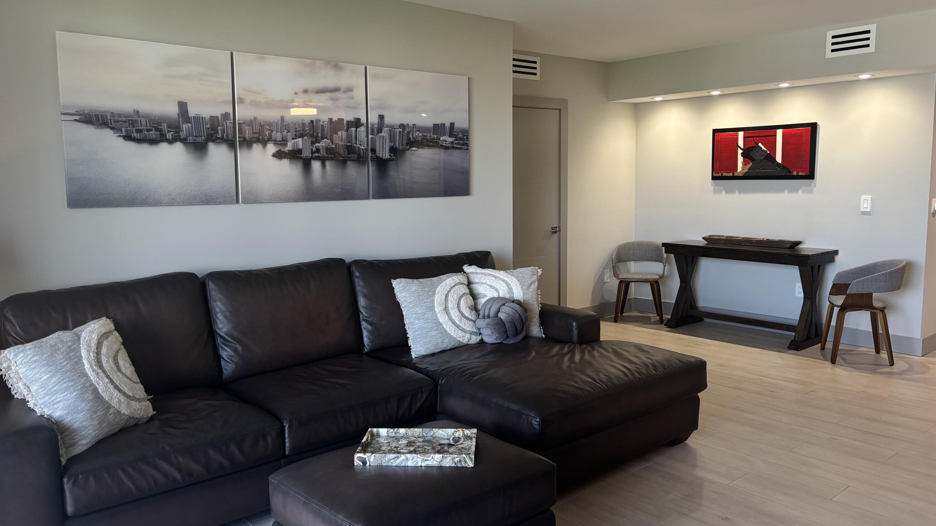 2650 SW 37th Avenue # 803 — Photo 3