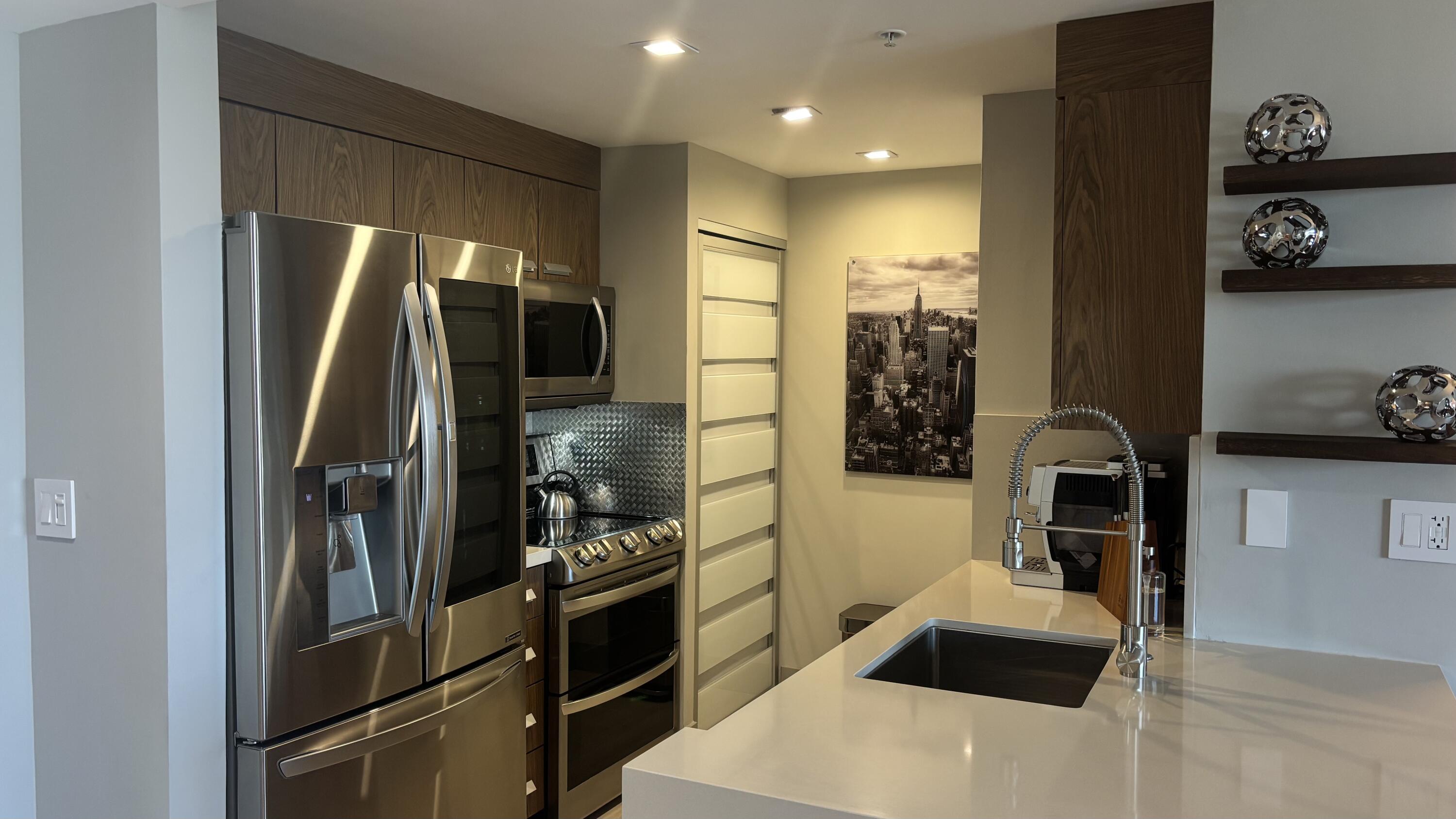 2650 SW 37th Avenue # 803 — Photo 5