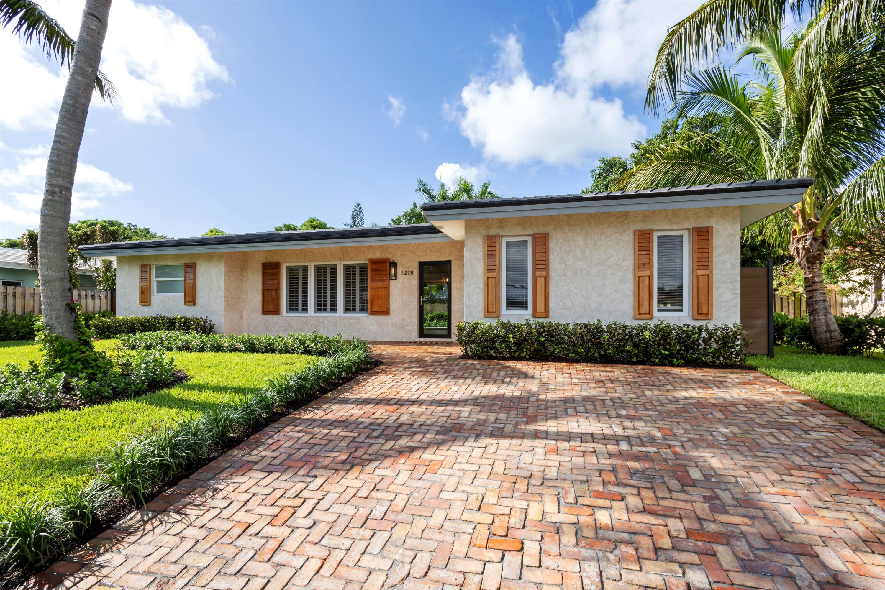 1278 SW 5TH Street — Photo 3
