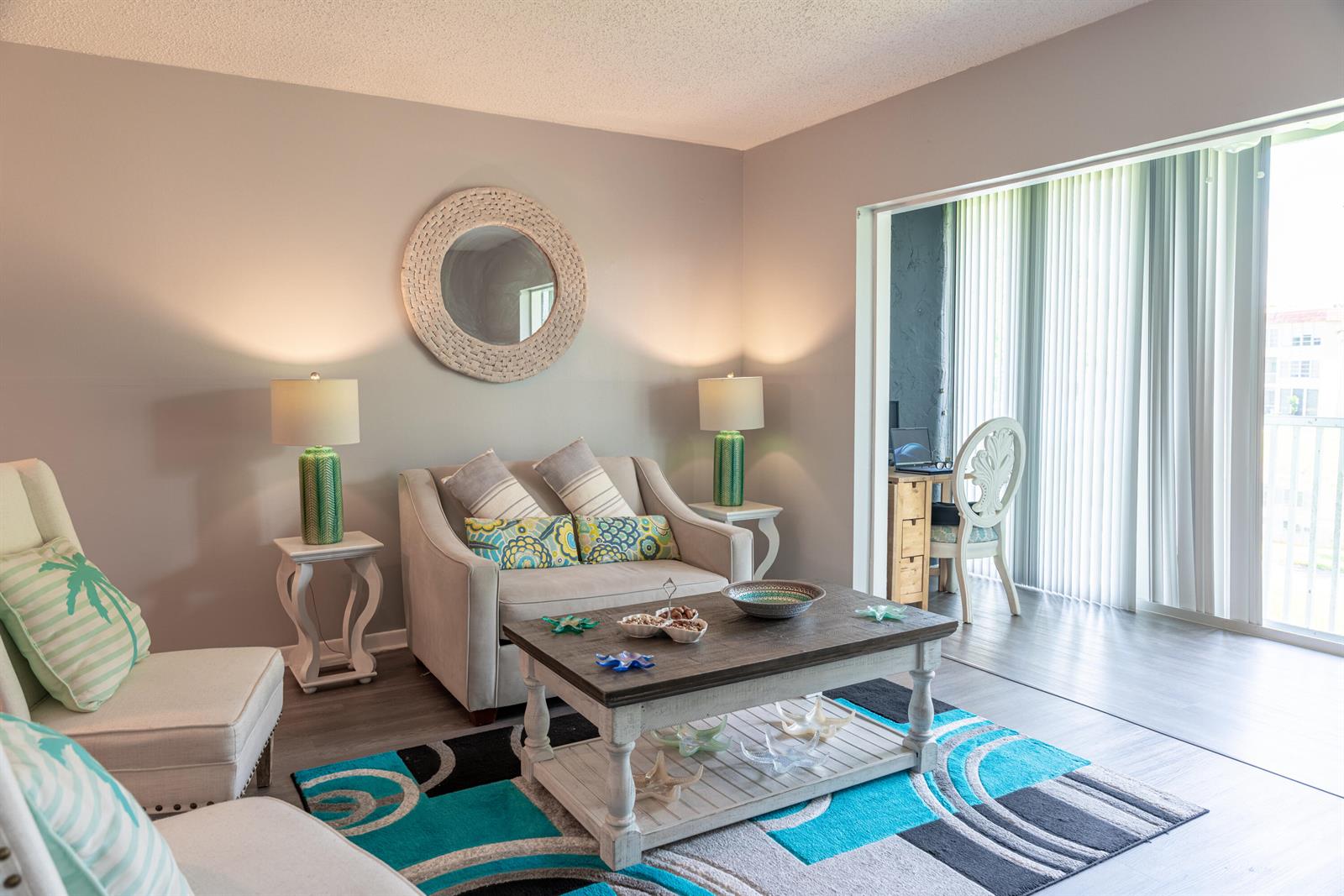 4 ABBEY Lane # 208, Delray Beach FL 33446