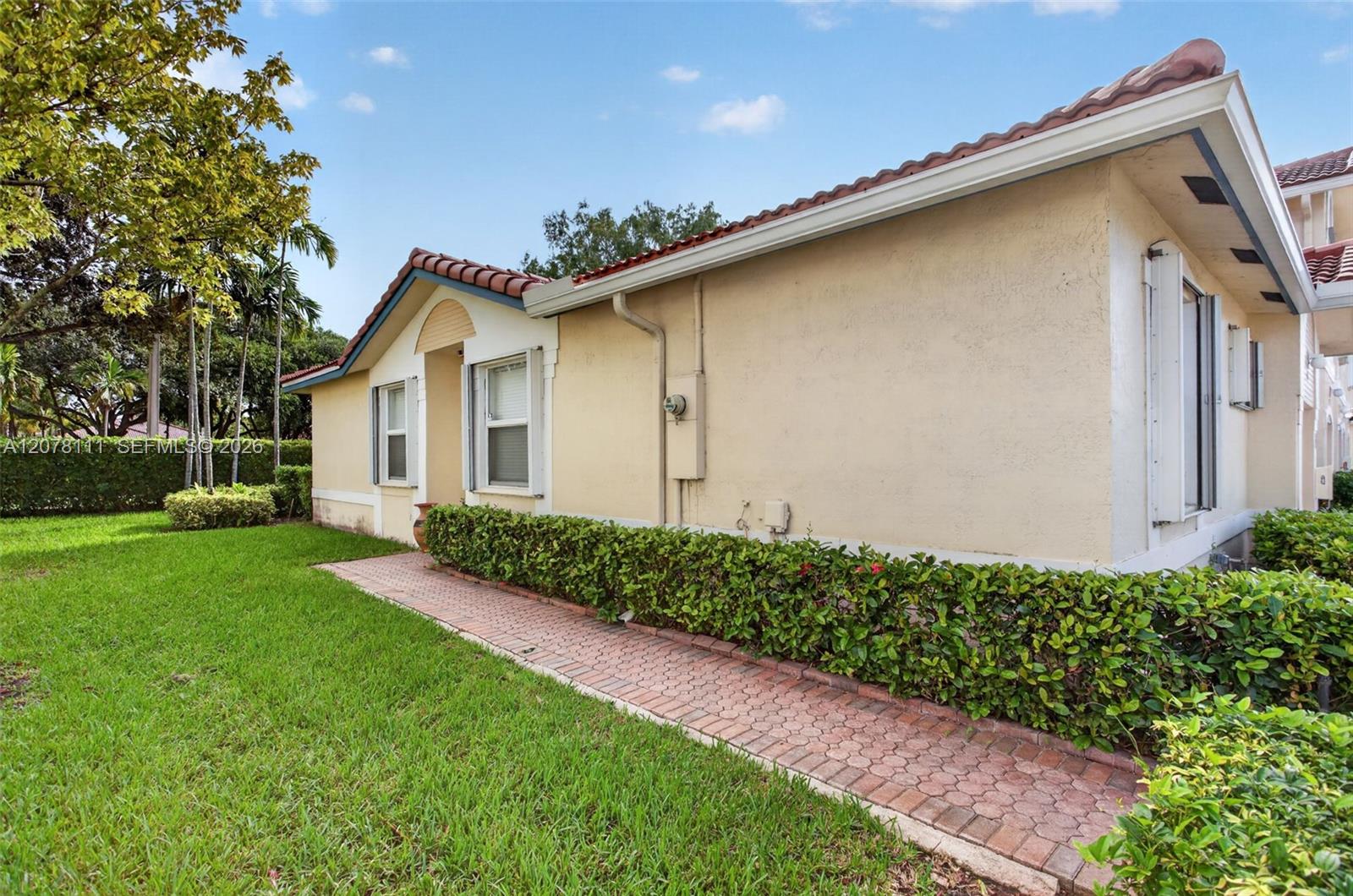 11641 NW 47th Dr — Photo 5