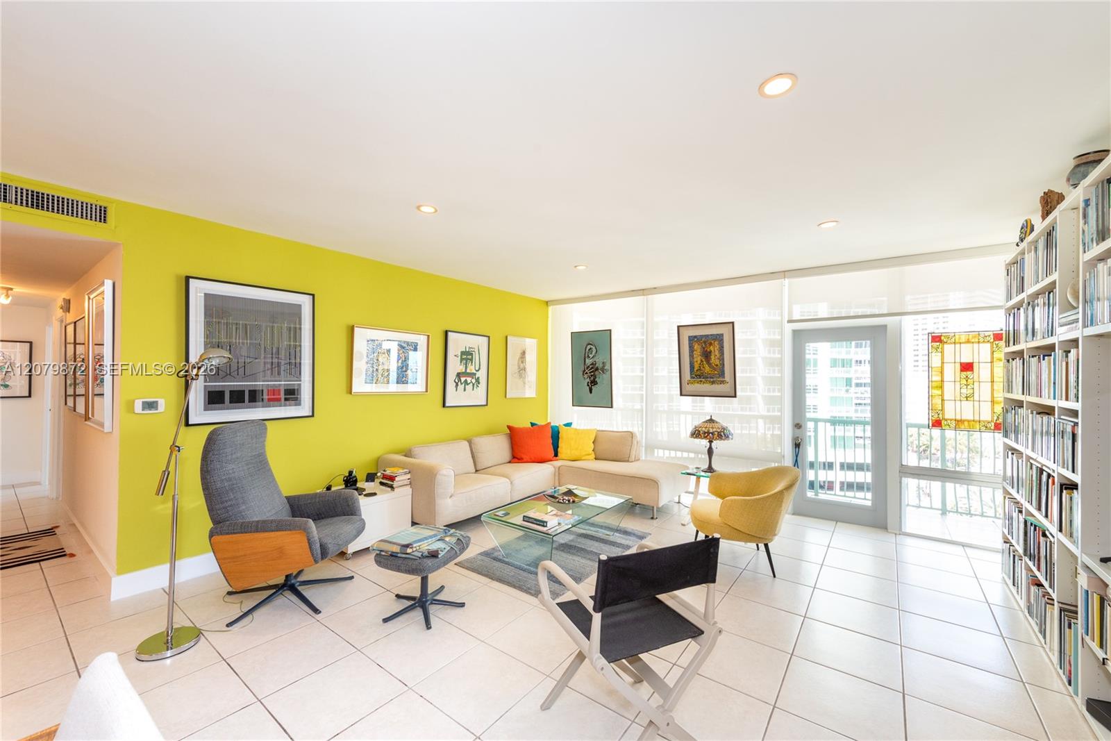 1408 Brickell Bay Dr # 1215 — Photo 3