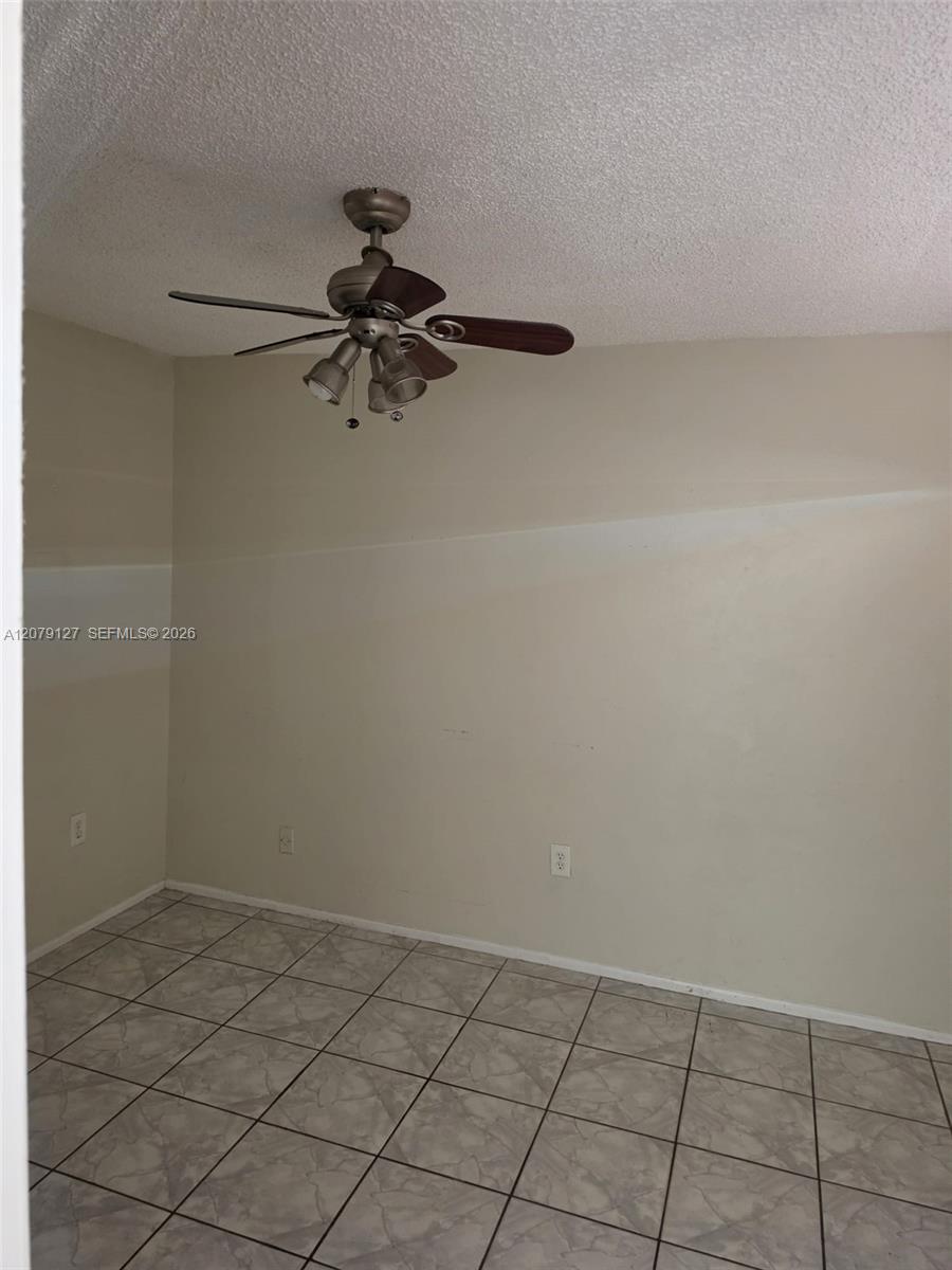 19715 SW 114th Ave # 12 — Photo 2