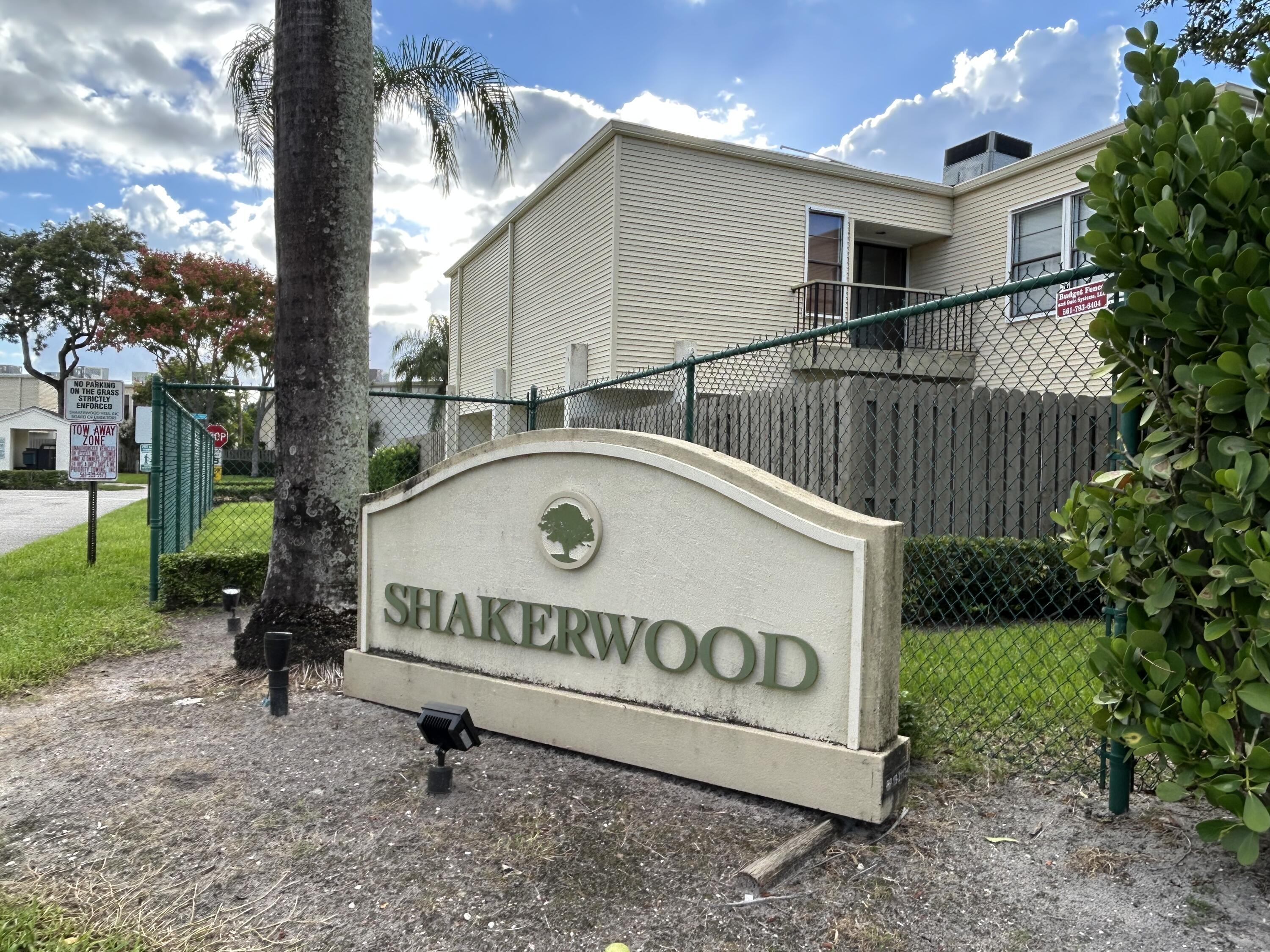 11983 Shakerwood Lane, Wellington FL 33414
