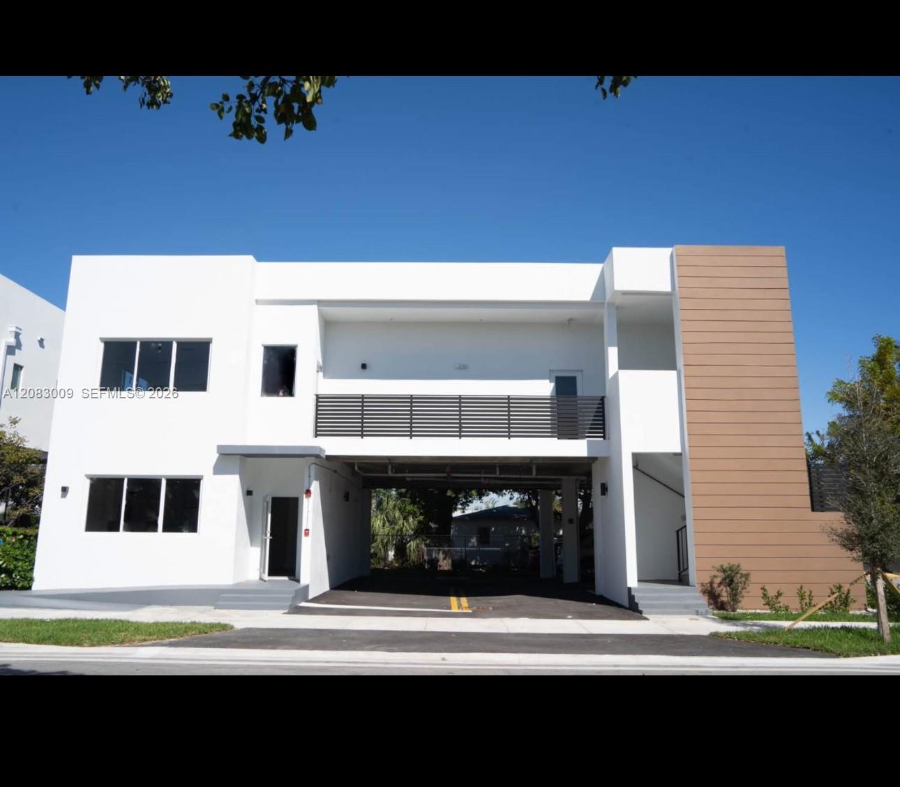 500 Foster Rd # C — Photo 2