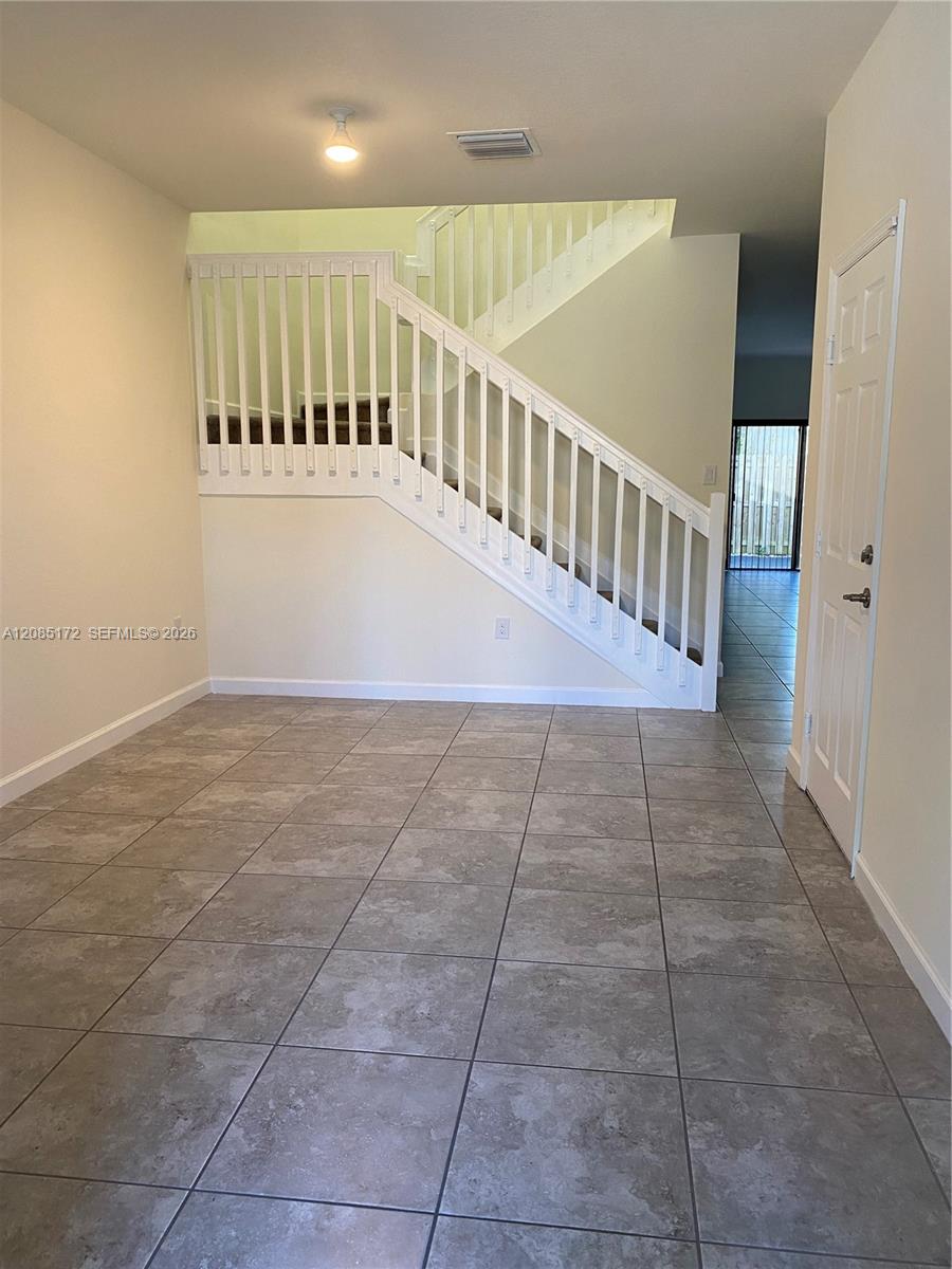 15063 SW 118th Ln # 15063 — Photo 3