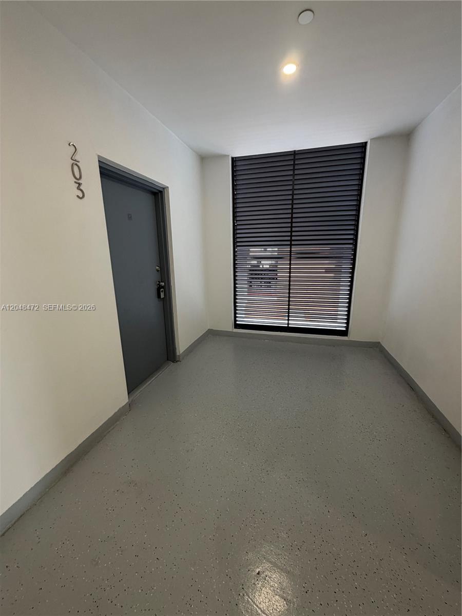 879 E 24th St # 203, Hialeah FL 33013