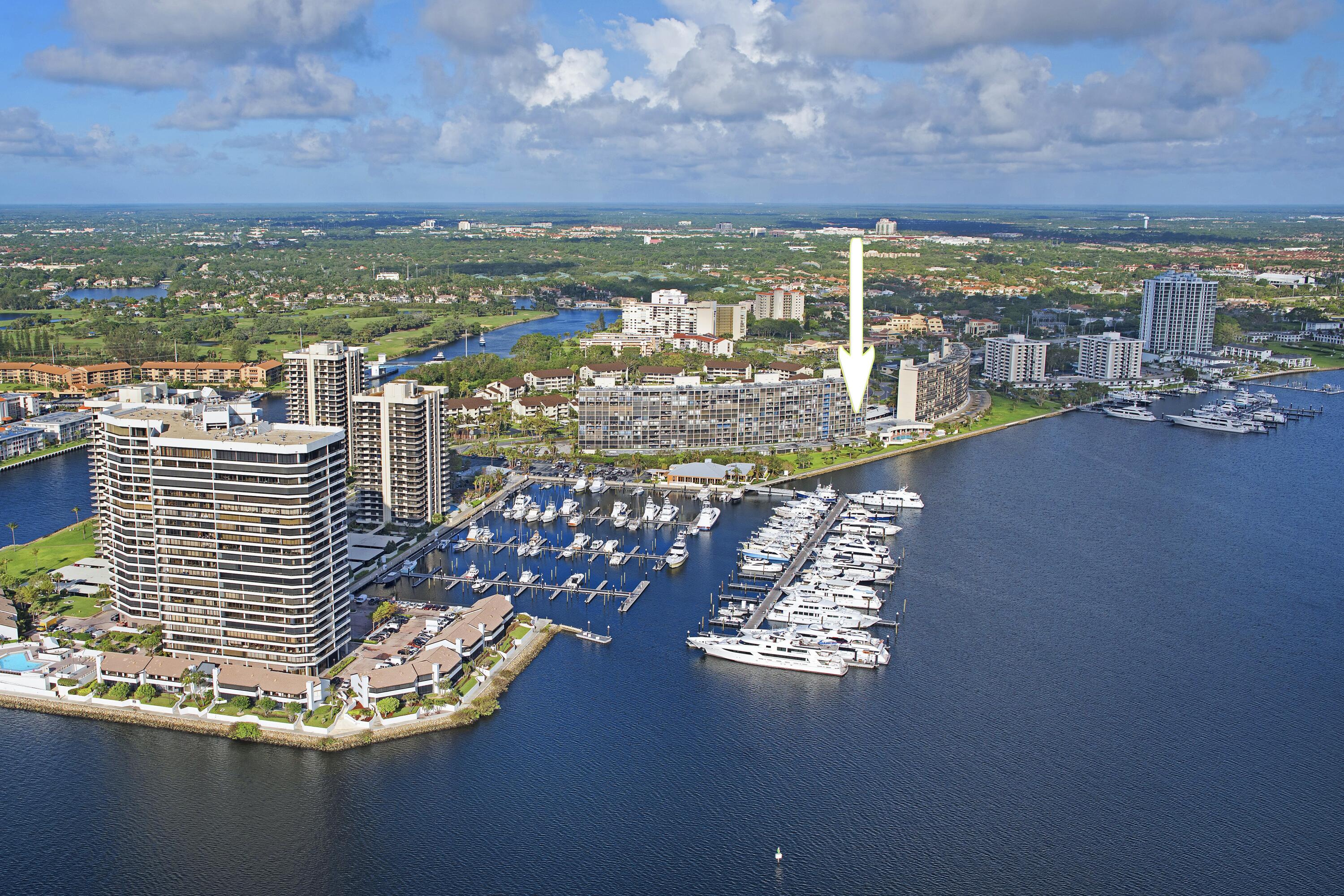 126 Lakeshore Drive # 526, North Palm Beach FL 33408