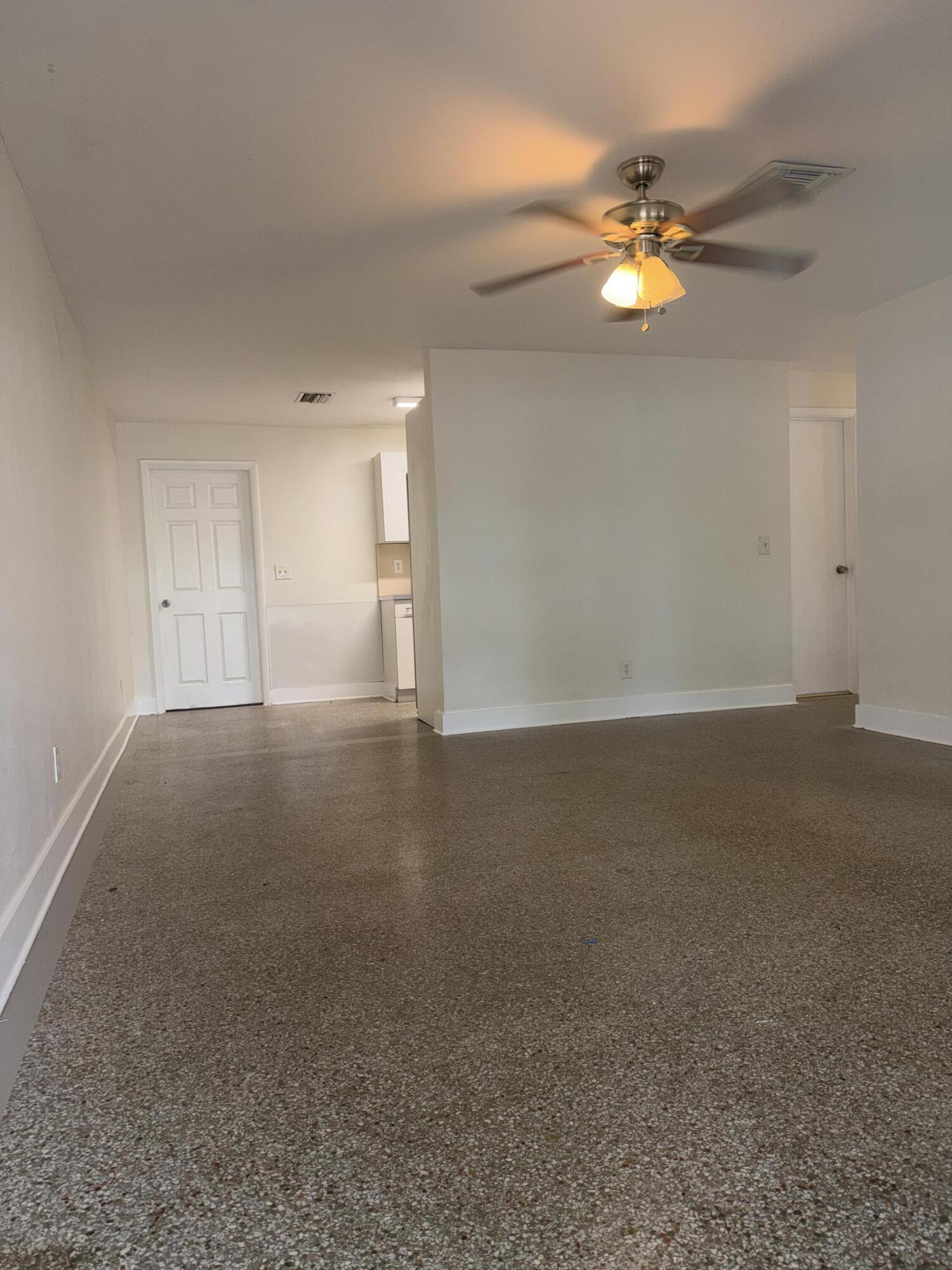 3820 SW 61ST Avenue — Photo 5