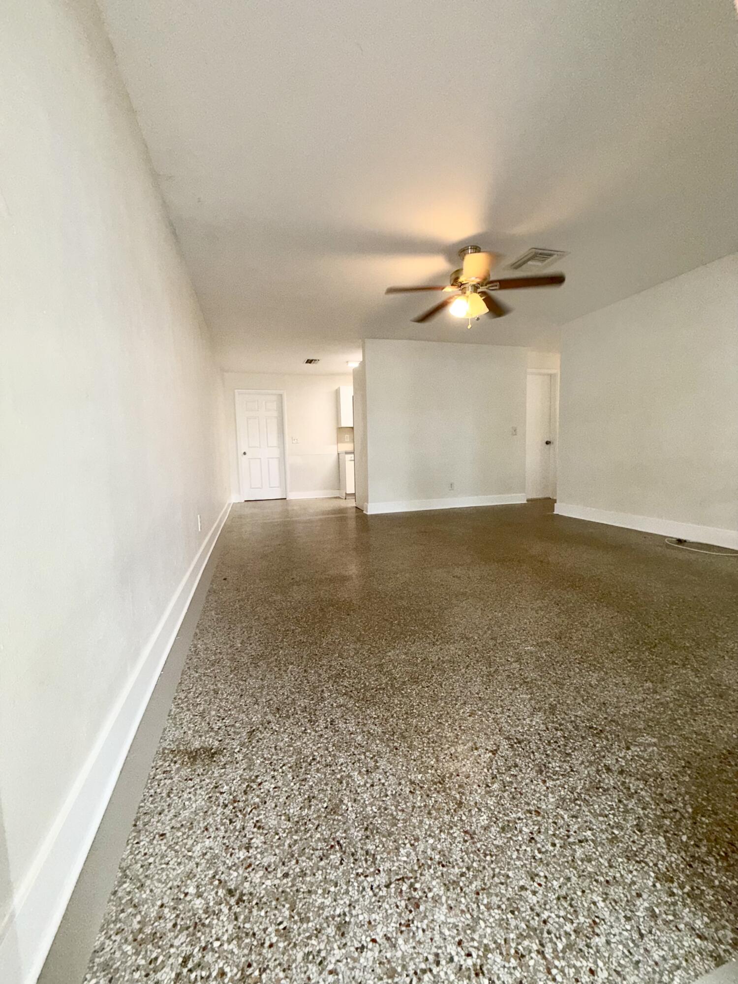 3820 SW 61ST Avenue — Photo 4