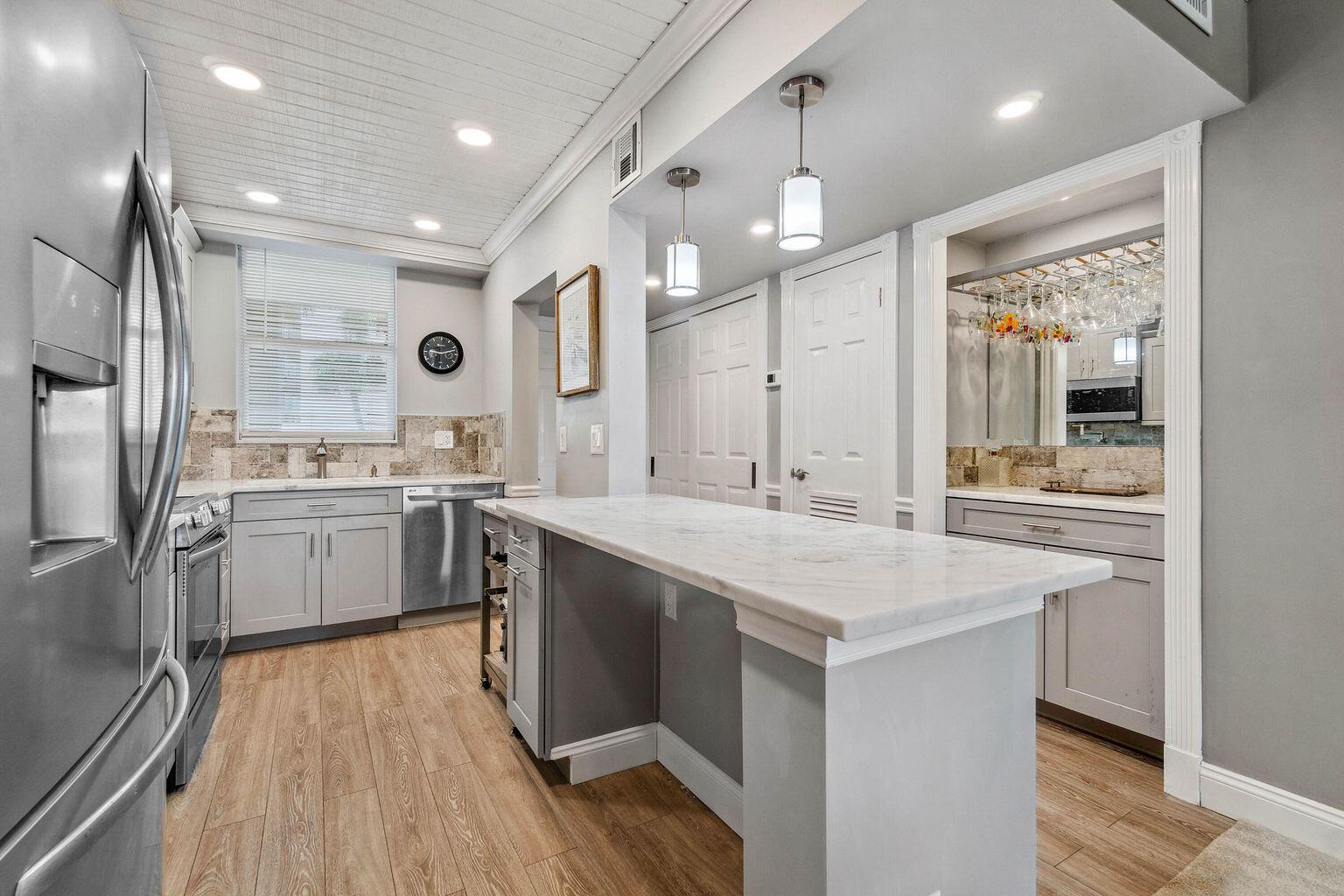100 Paradise Harbour Boulevard # 208, North Palm Beach FL 33408