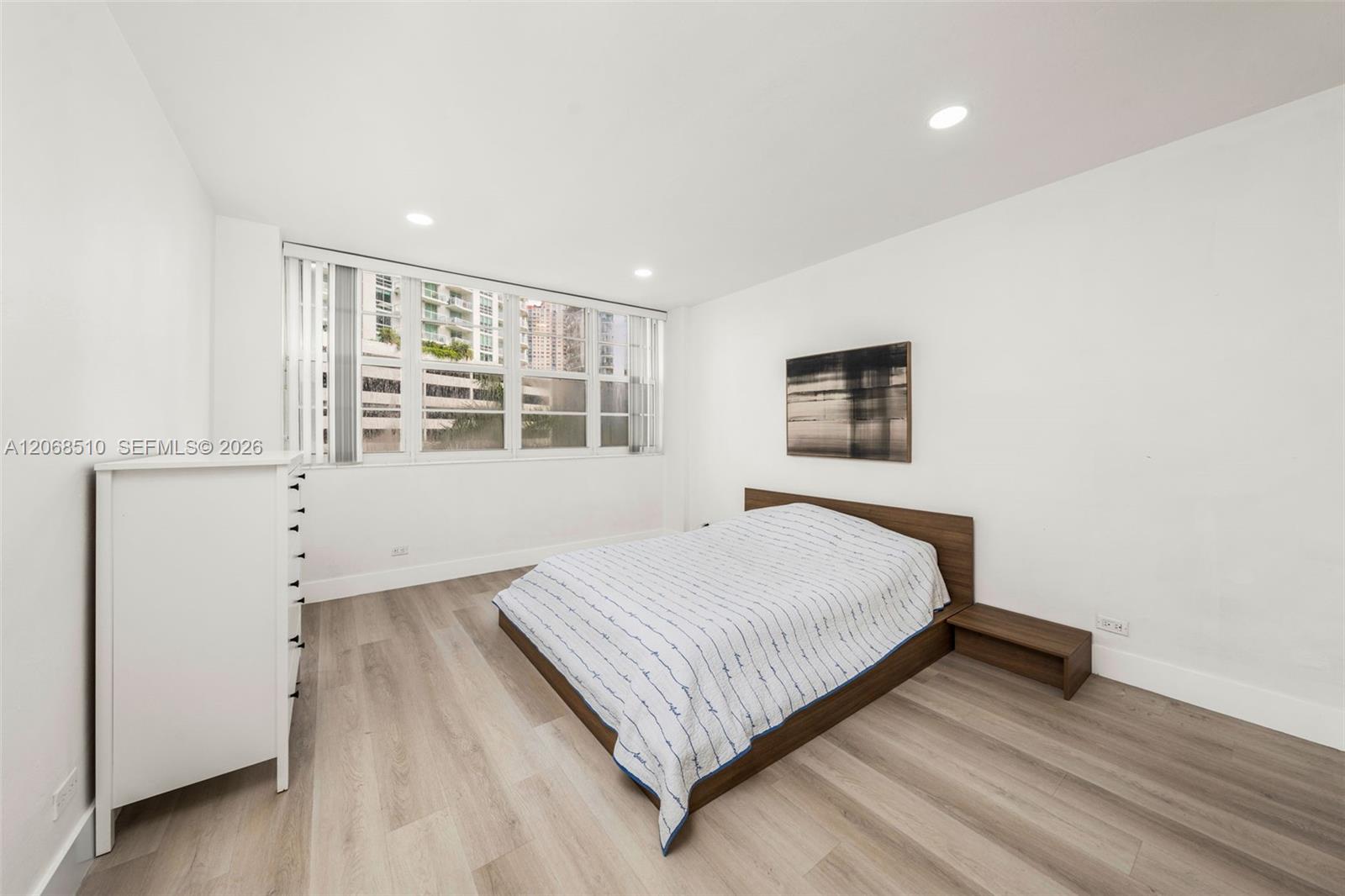 1408 Brickell Bay Dr # 518 View 10