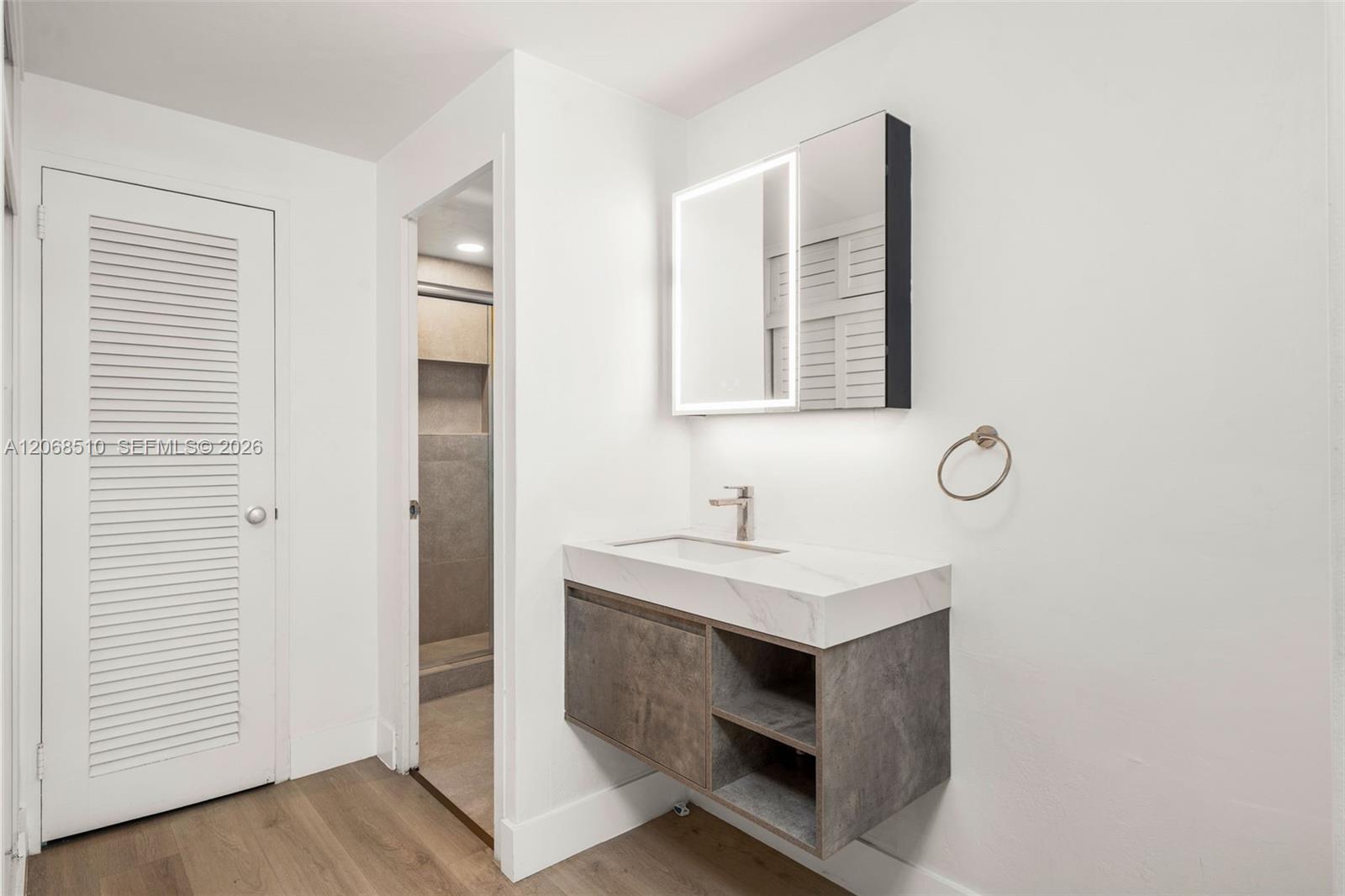 1408 Brickell Bay Dr # 518 View 12