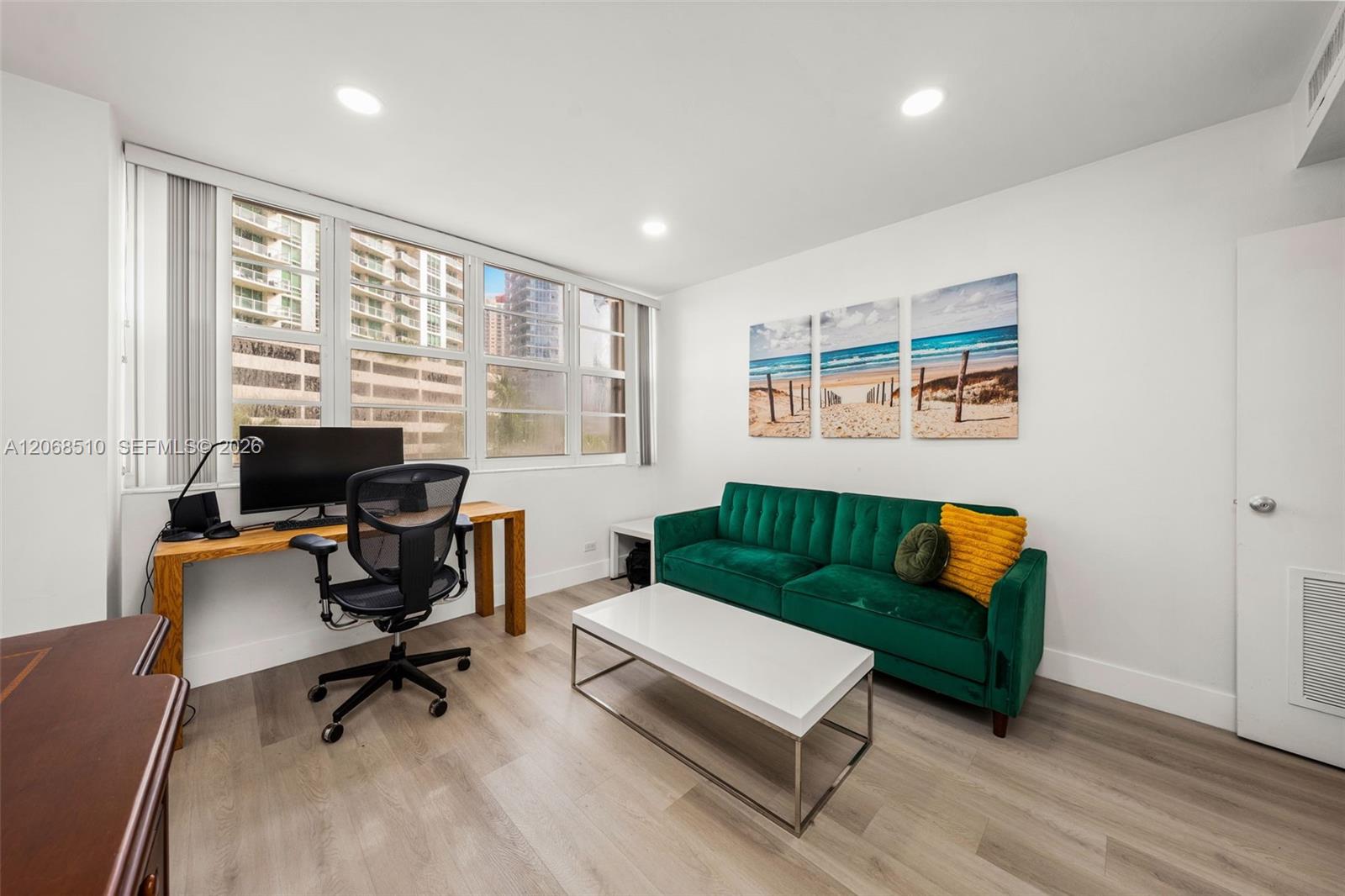 1408 Brickell Bay Dr # 518 View 15