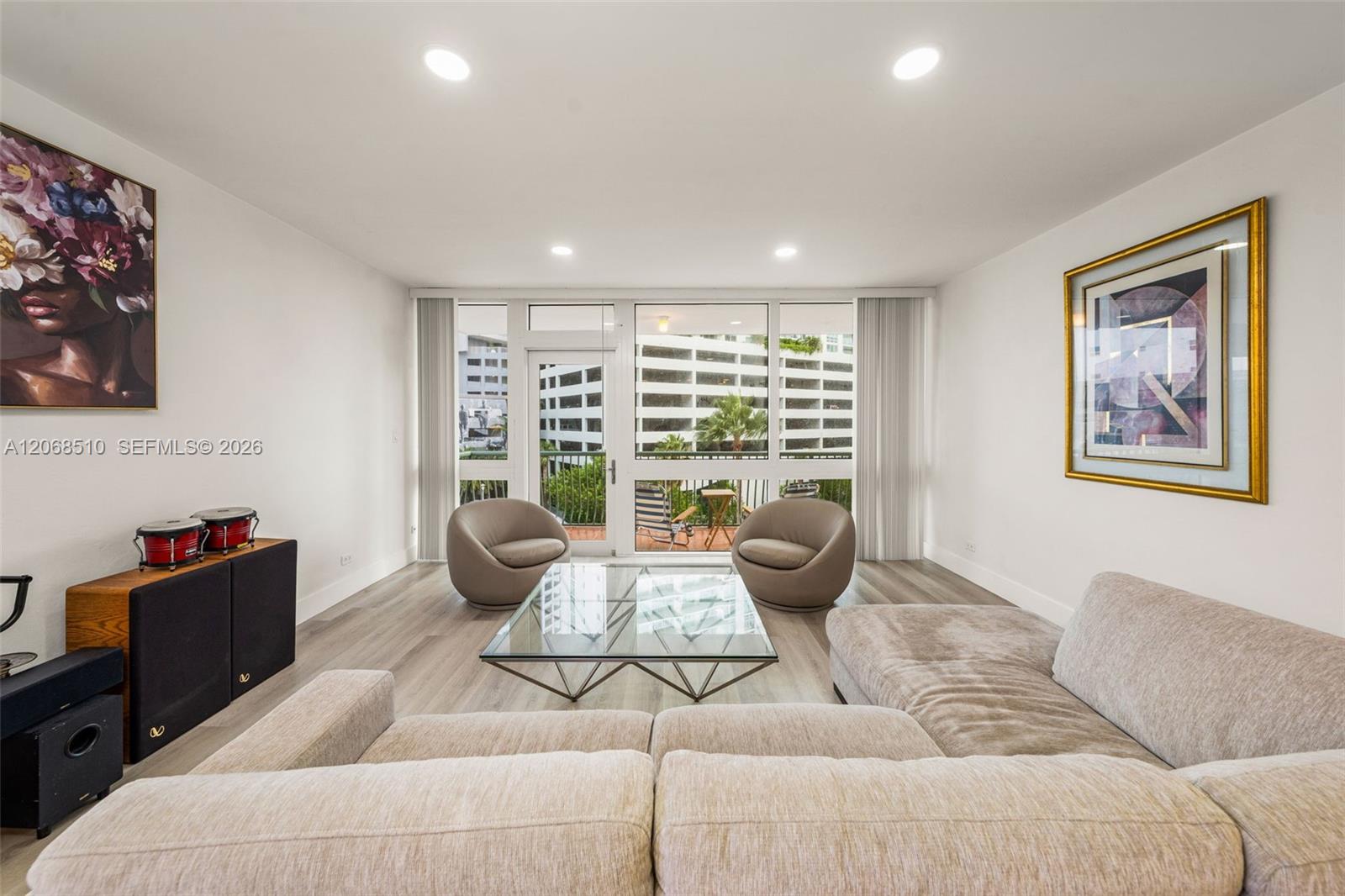 1408 Brickell Bay Dr # 518 View 2