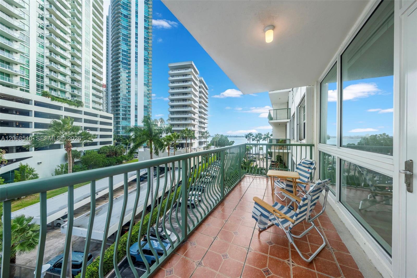 1408 Brickell Bay Dr # 518 View 3