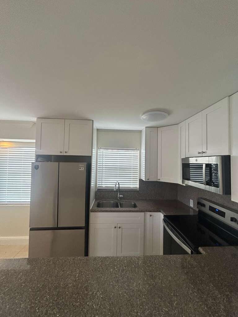 341 Fanshaw I — Photo 2