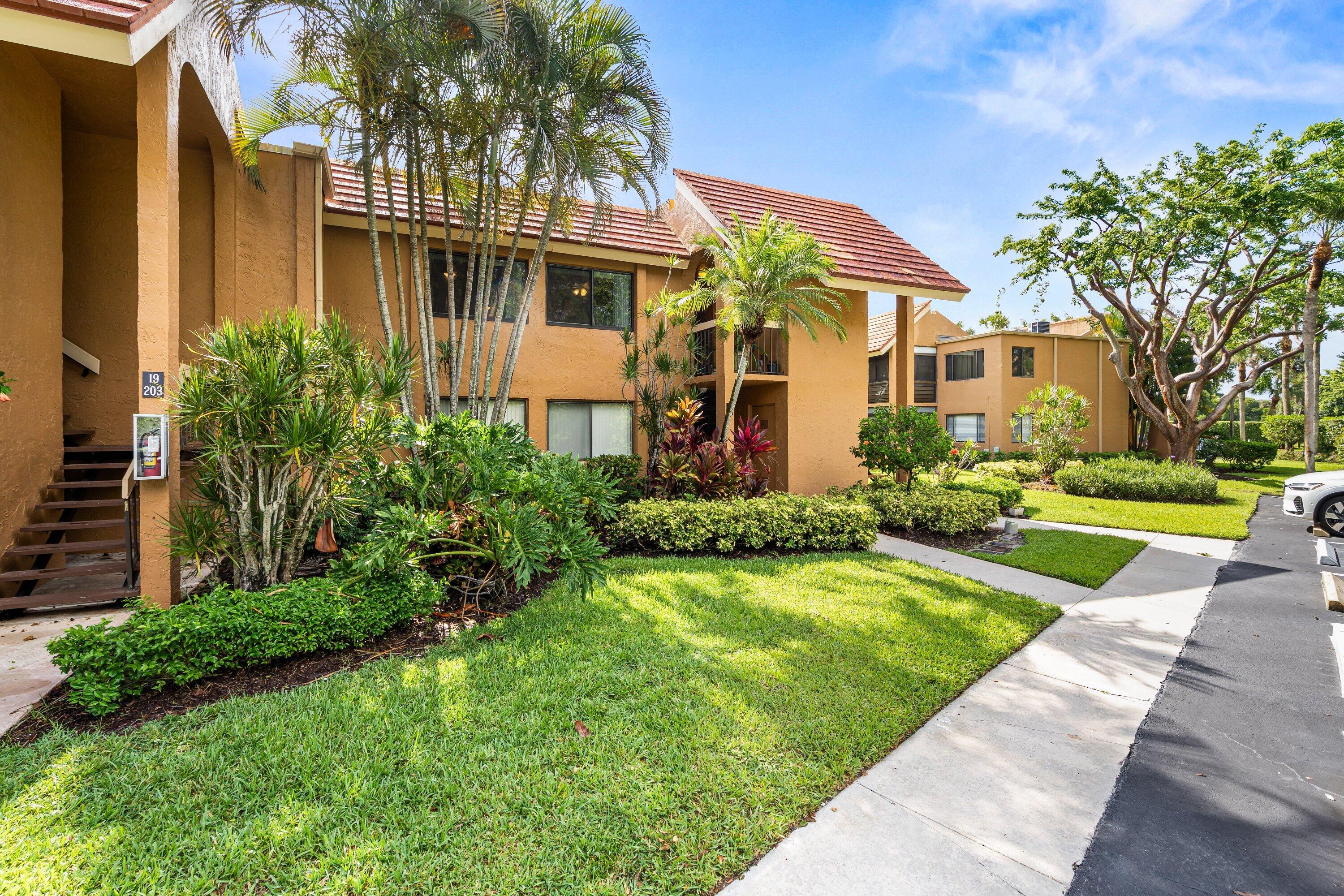 11262 Green Lake Drive # 204, Boynton Beach FL 33437