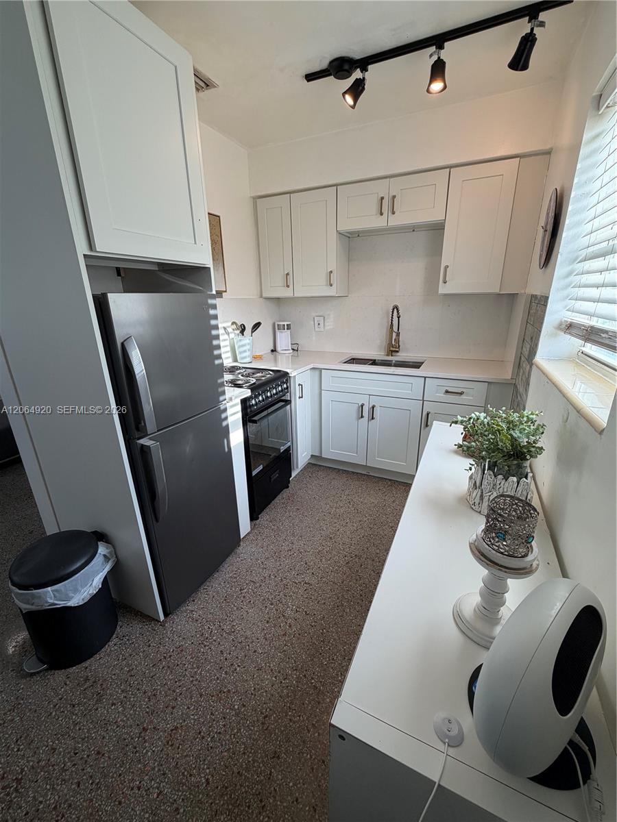2130 Mckinley St # 1, Hollywood FL 33020