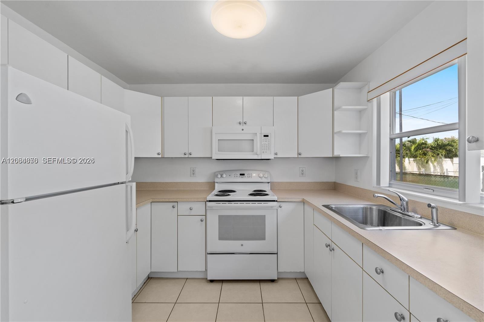 5207 SW 91st Ave # 7 — Photo 5