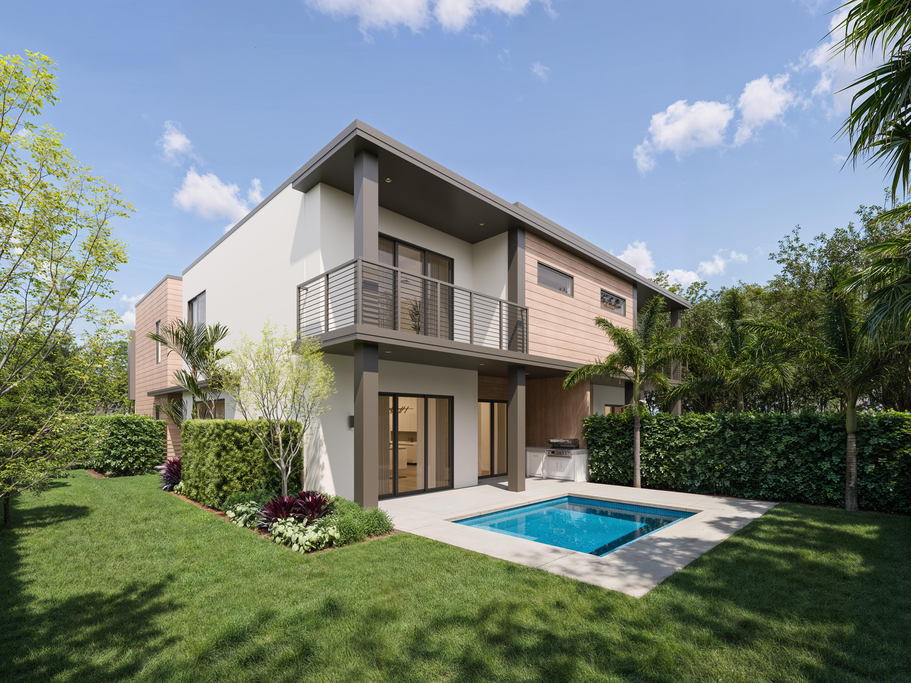 6832 NE Briskel Pointe Drive — Photo 3