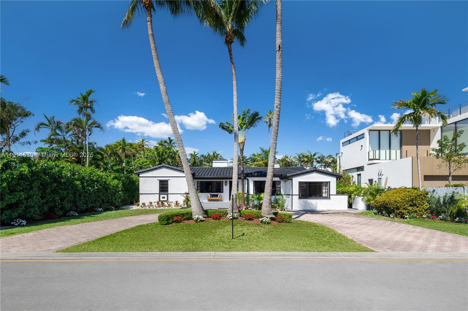 118 E 3rd Ct, Miami Beach FL 33139