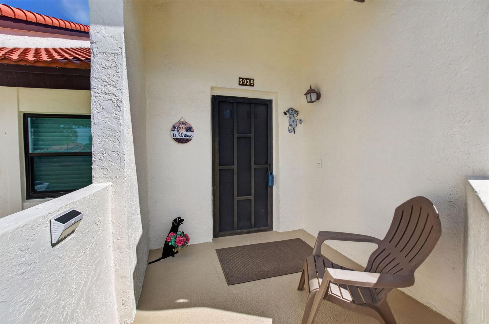 Area by front door