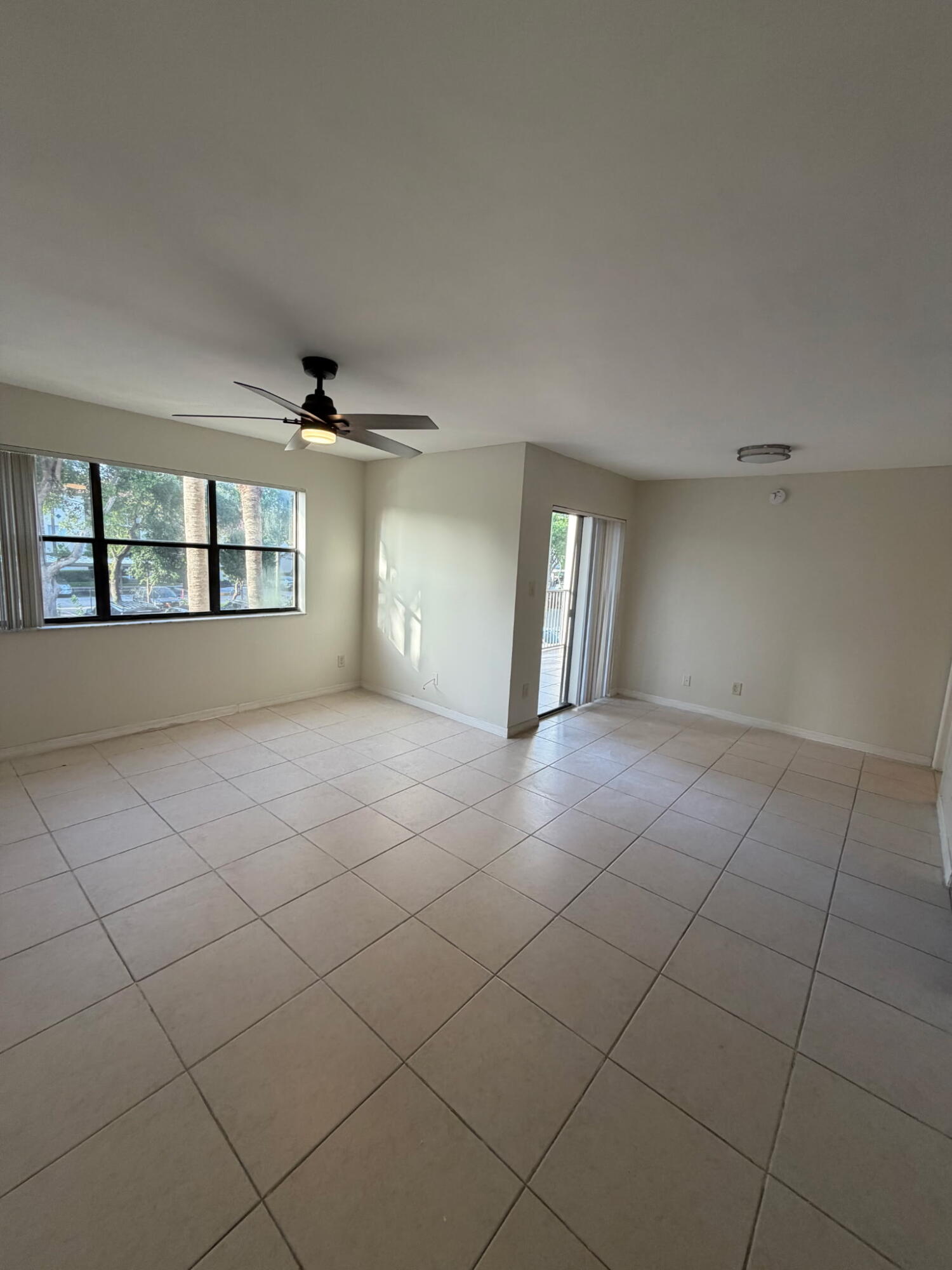 540 S Park Road # 9, Hollywood FL 33021