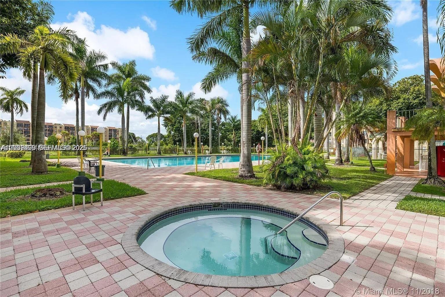 9350 Fontainebleau Blvd # 209 — Photo 2