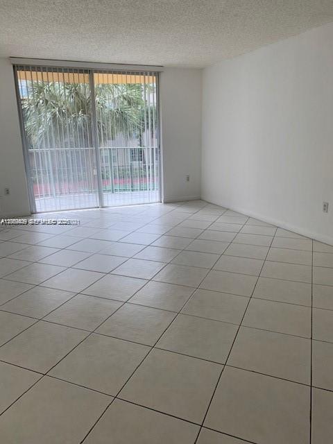 9350 Fontainebleau Blvd # 209 — Photo 3