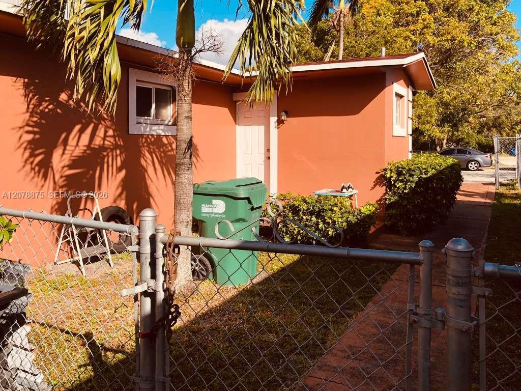 2272 NW 66th St — Photo 3